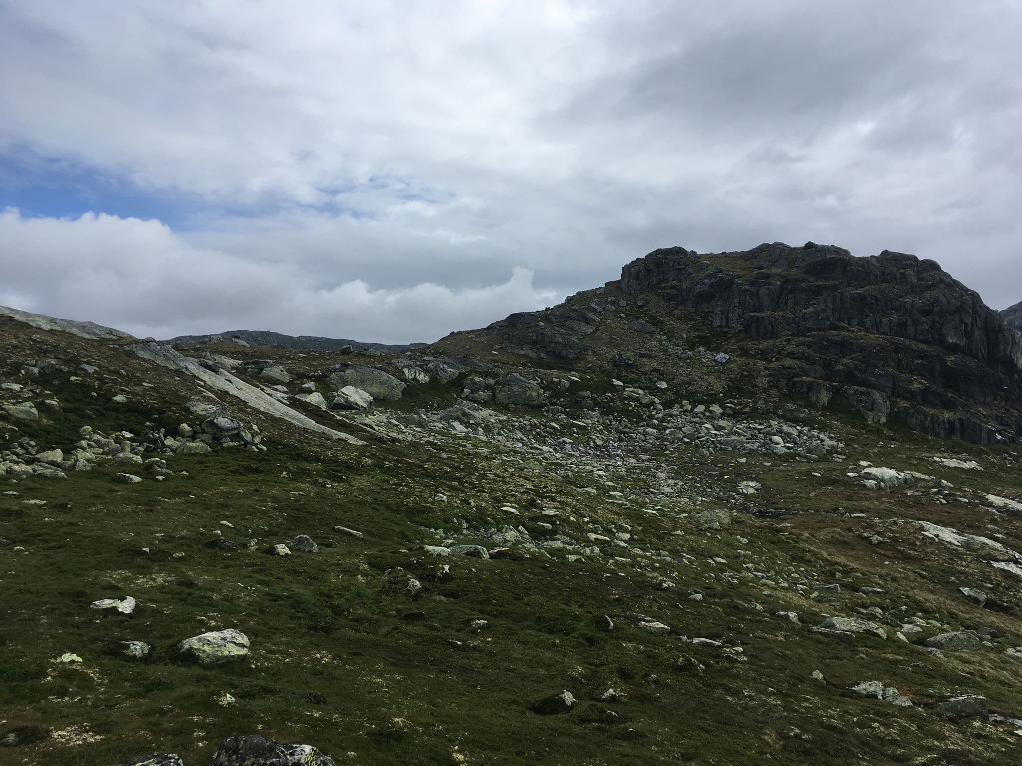 Street view near Langavassbui Emergency Shelter, Odda — © mariemala (CC BY-SA · Mapillary)