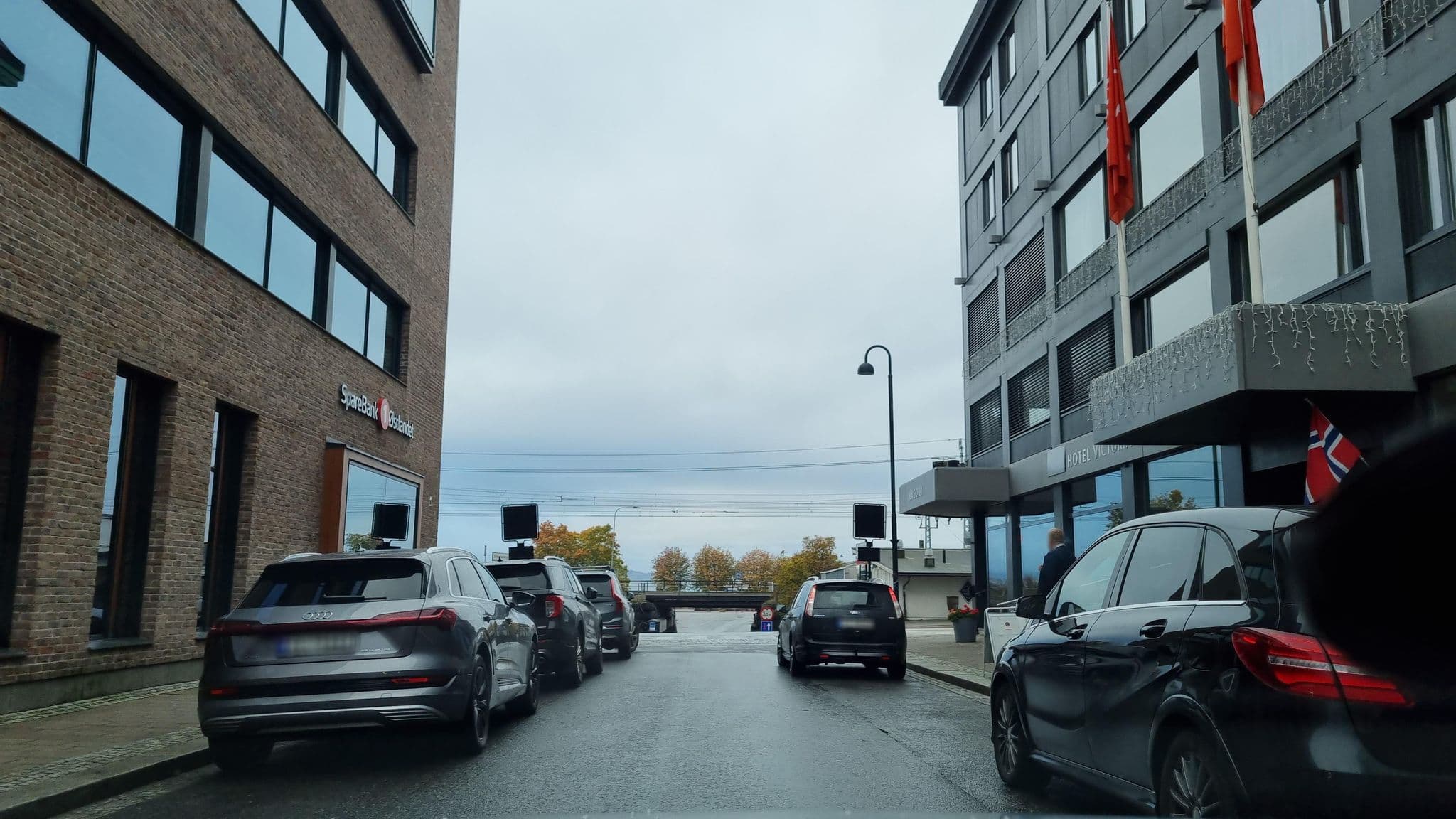 Street view near Thon Partner Hotel Victoria Hamar, Hamar — © gclem (CC BY-SA · Mapillary)