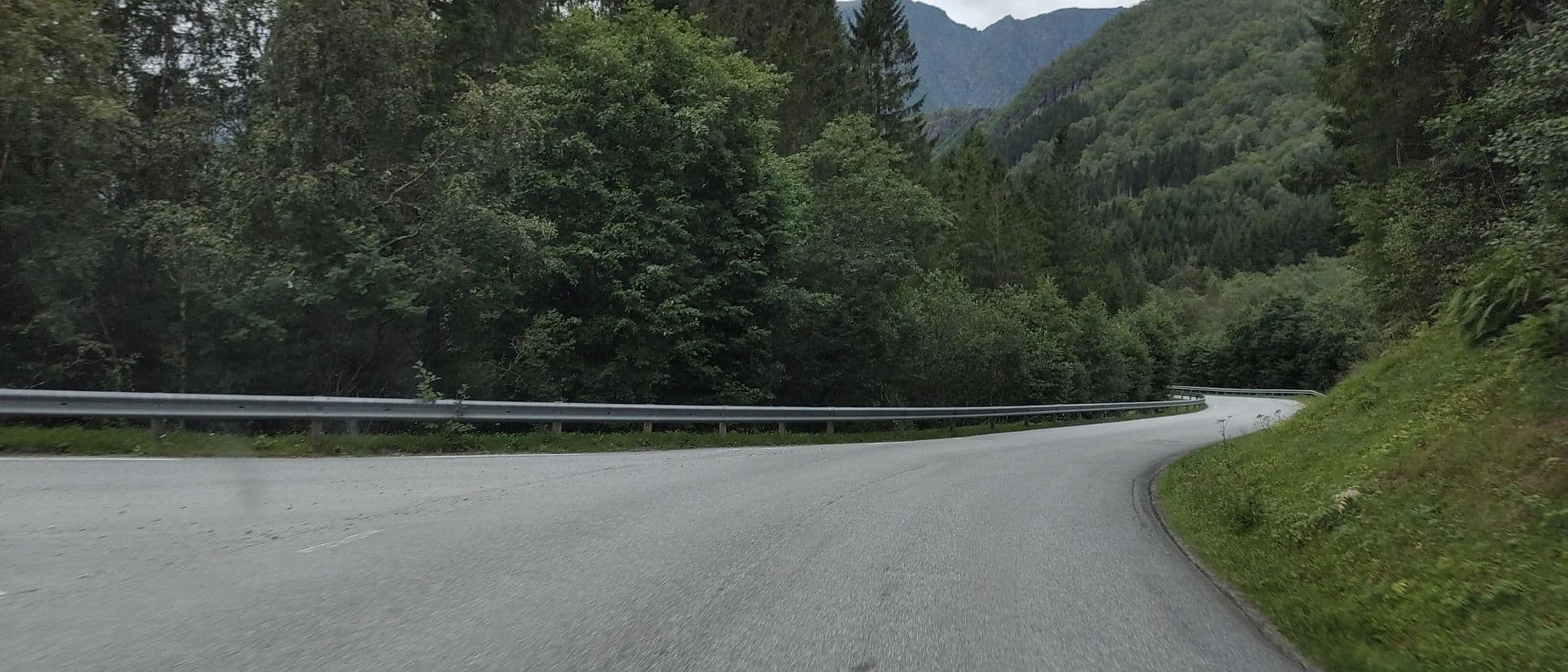Street view near Trollstigen-Resort, Åndalsnes — © jrc21 (CC BY-SA · Mapillary)