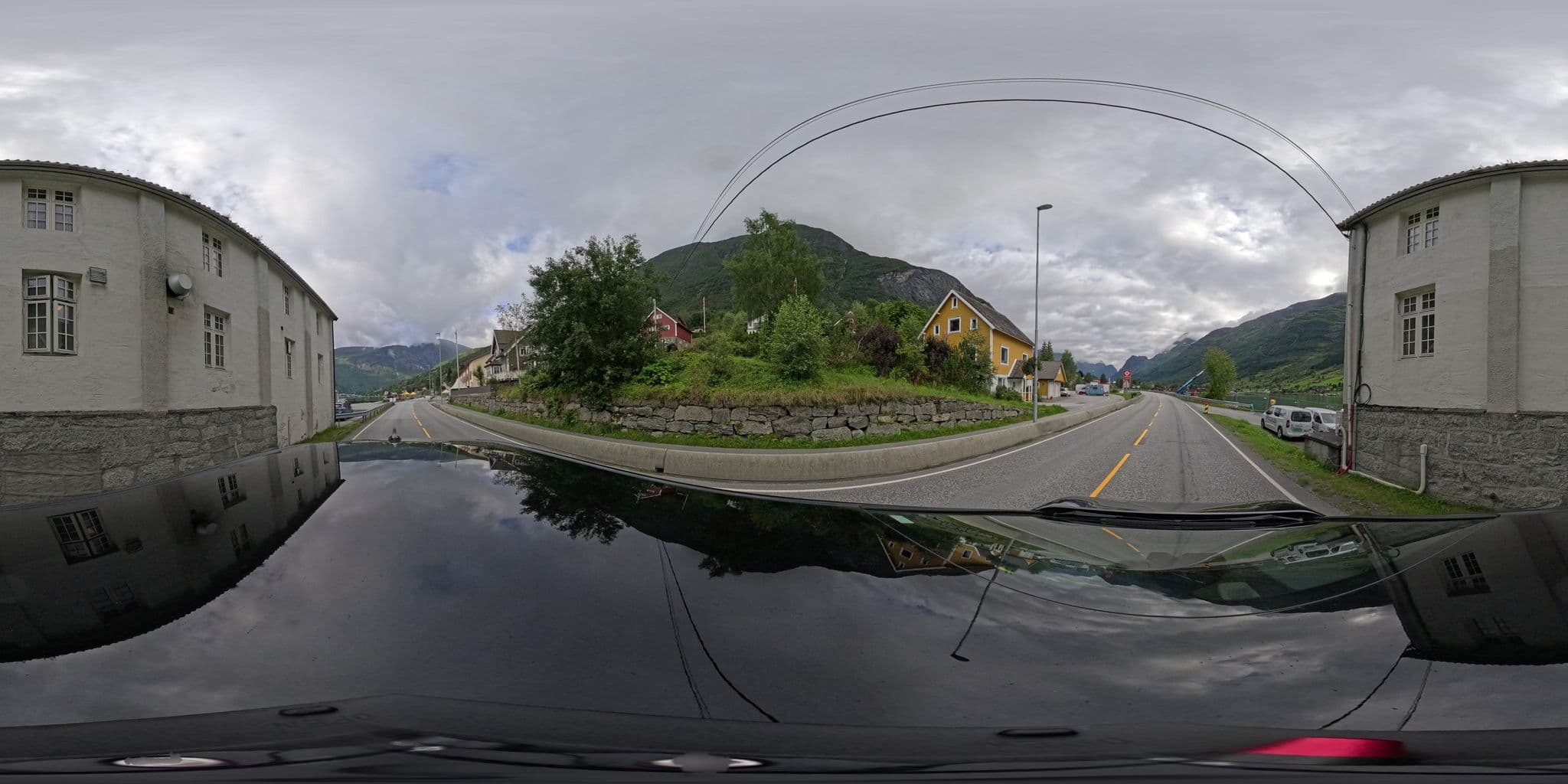 Street view near Mølla Gjestehus, Stryn — © yannakis (CC BY-SA · Mapillary)