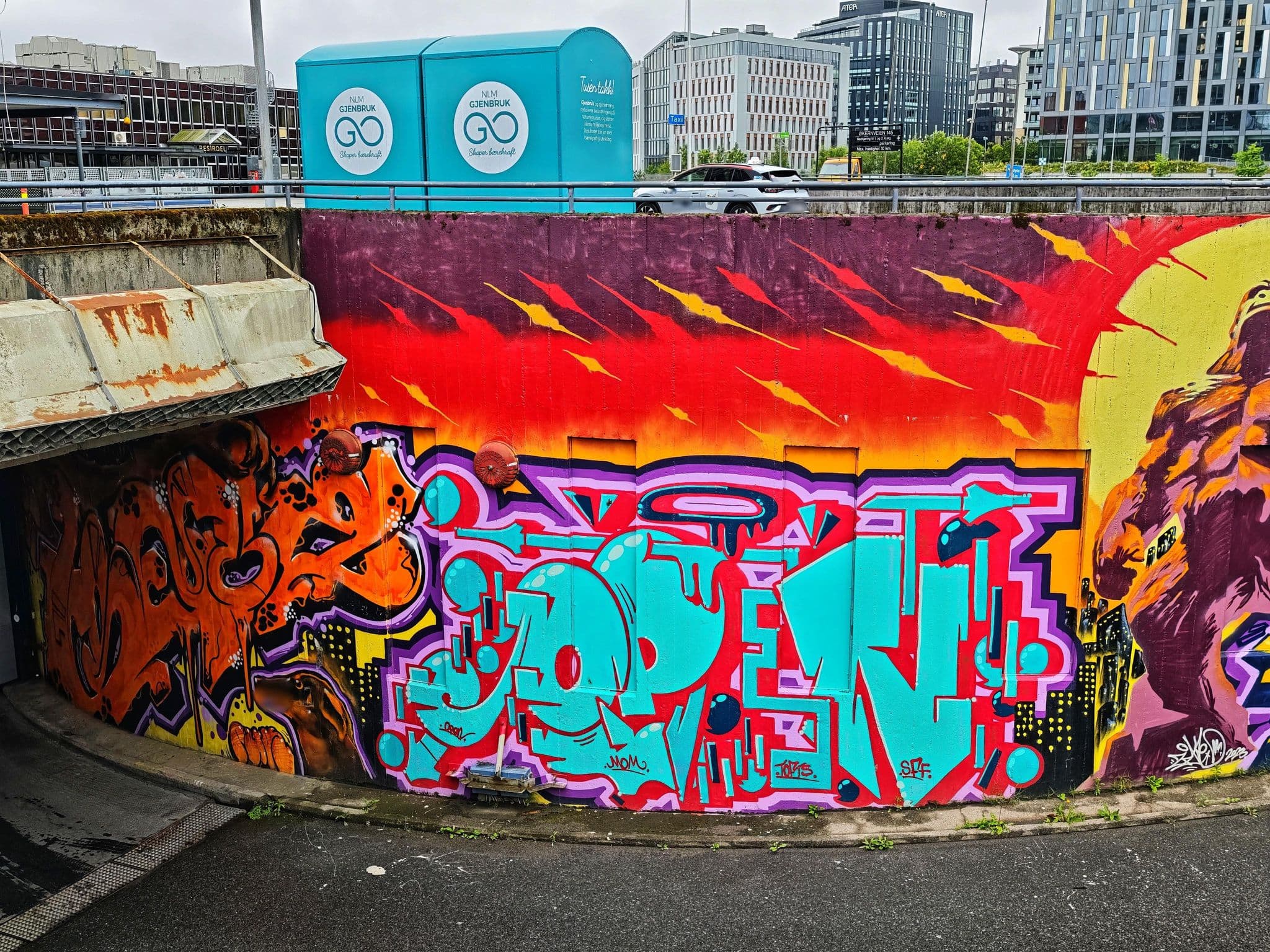 Street view near Radisson RED Oslo Økern, Frydenberg — © km2bp (CC BY-SA · Mapillary)
