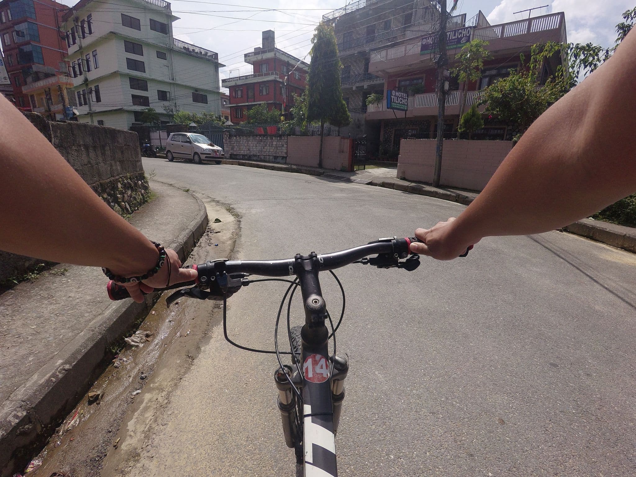 Street view near Hotel Tilicho, Pokhara