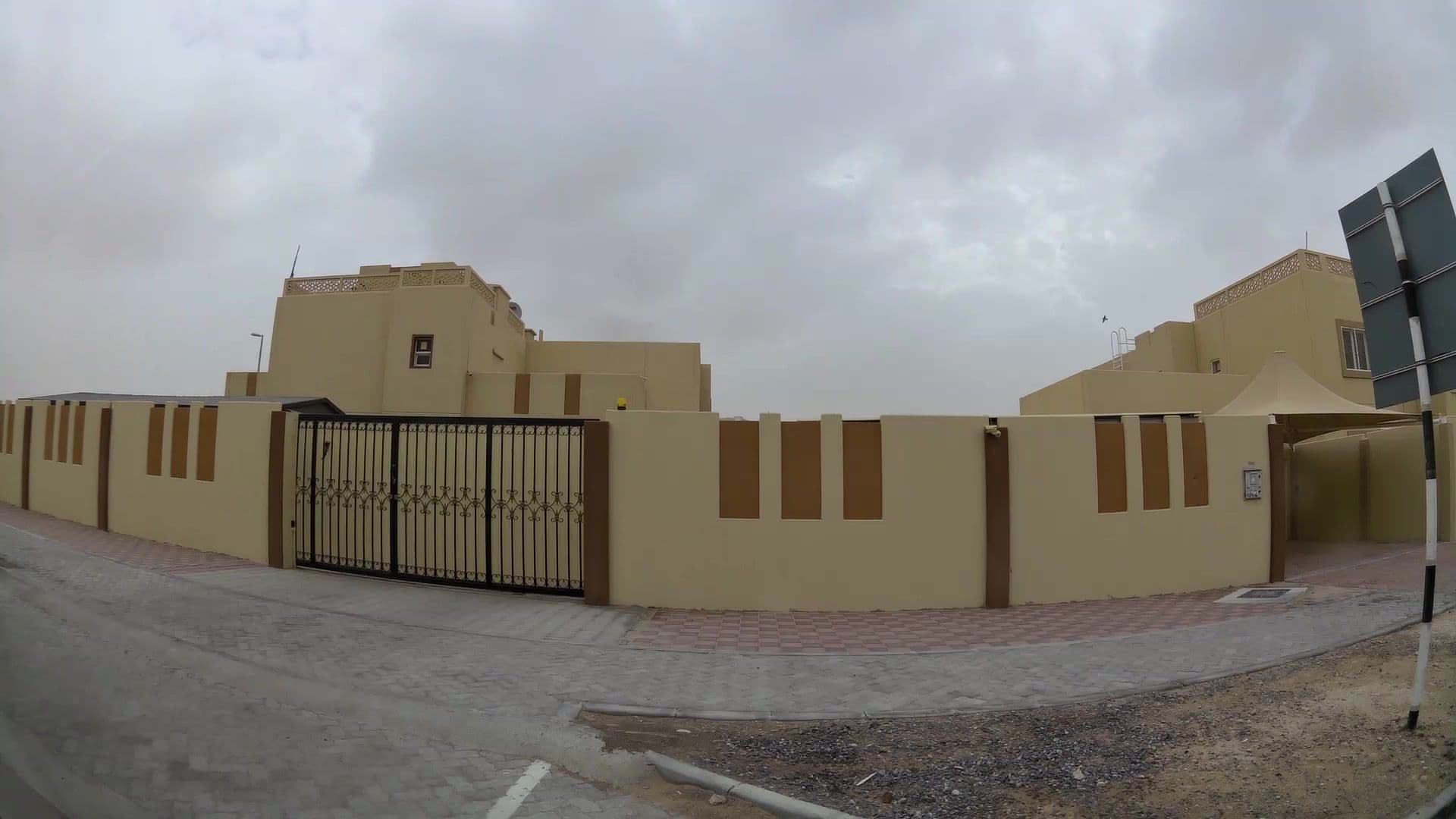 Street view near AlNuaimi House, Al Shamkhah City — © kaartcam (CC BY-SA · Mapillary)