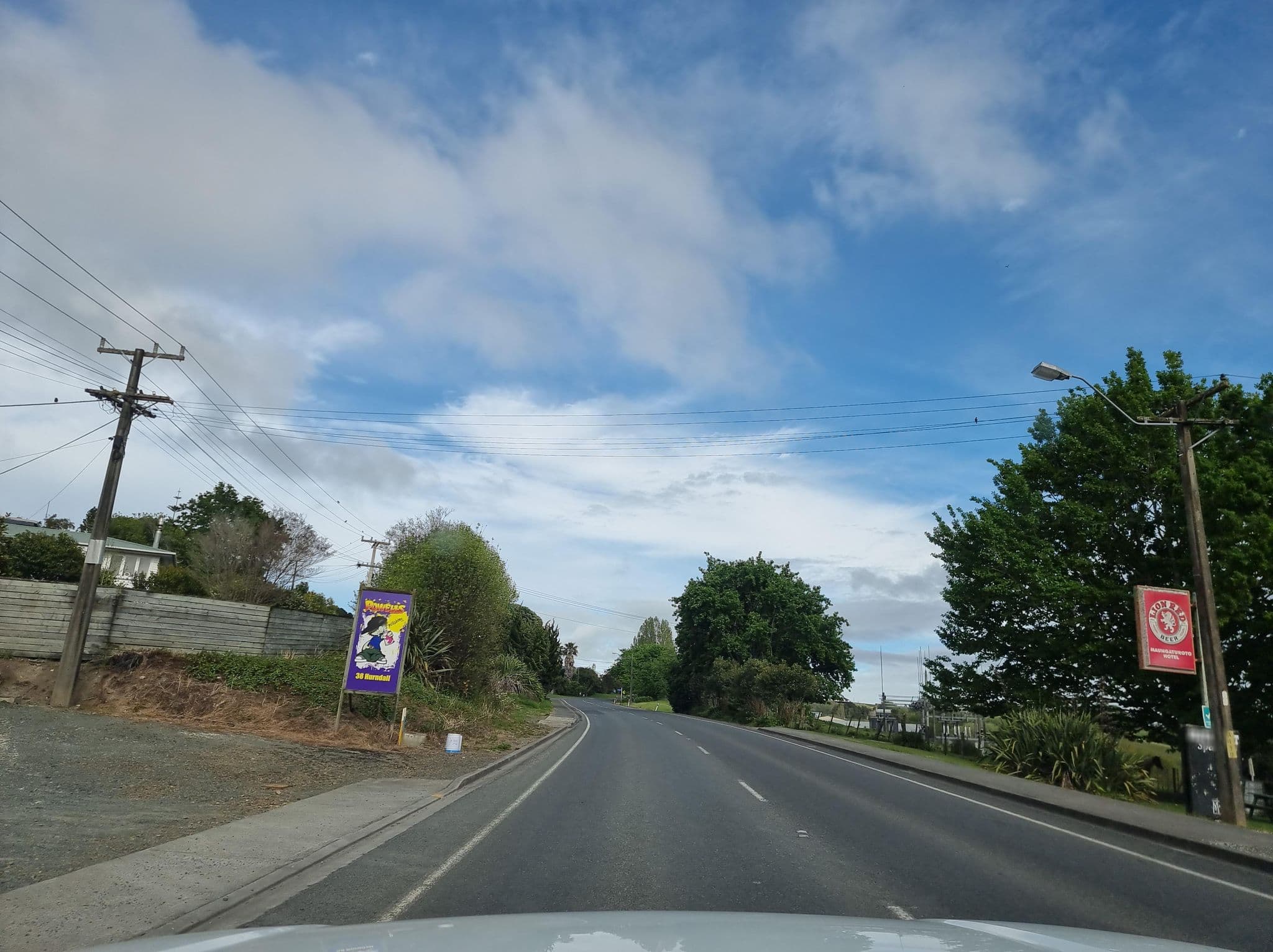Street view near Maungaturoto Historic Hotel, Waipu — © timwardWDC (CC BY-SA · Mapillary)