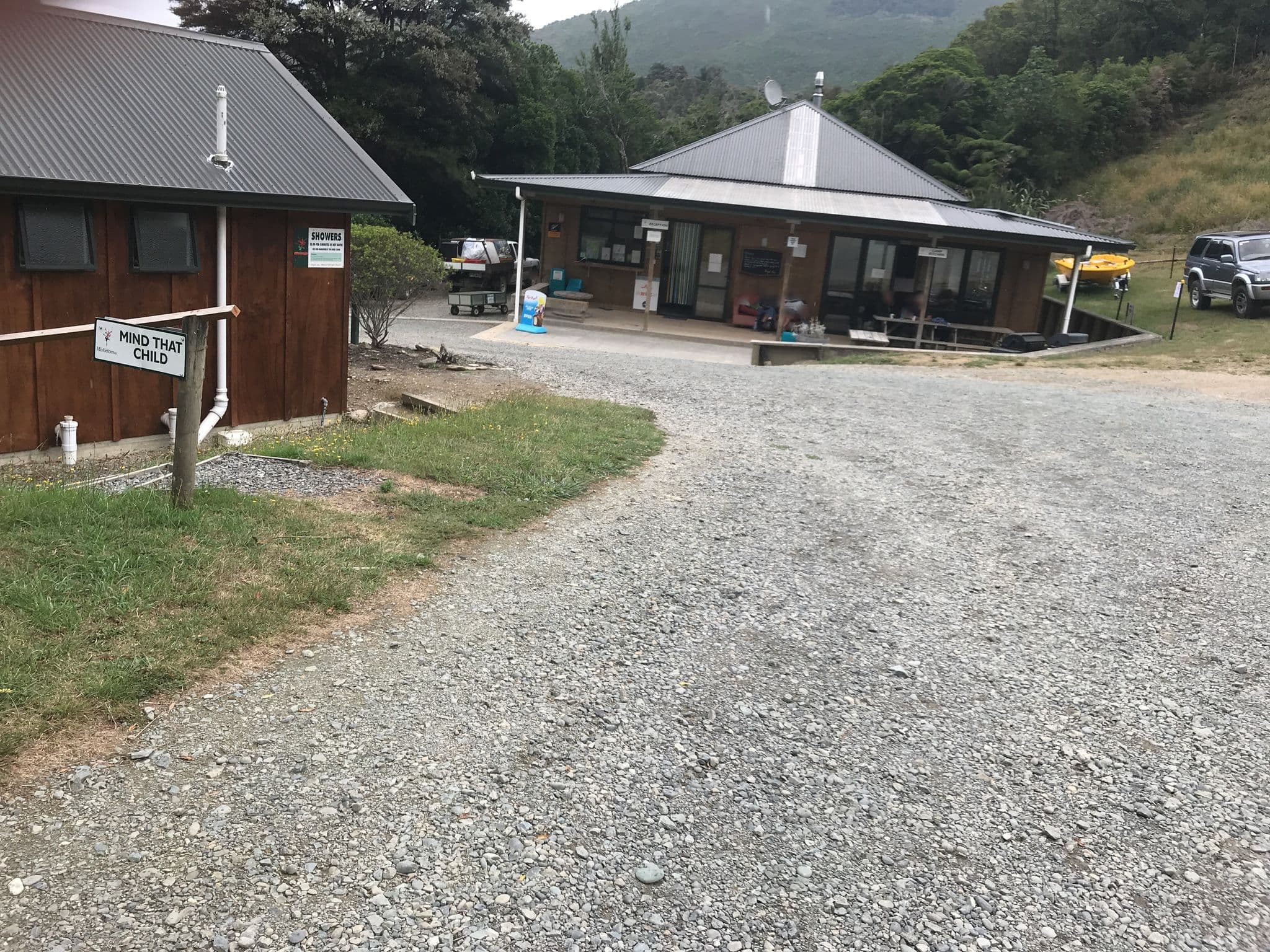 Street view near Mistletoe Camping Eco, Picton — © nigelramsay (CC BY-SA · Mapillary)