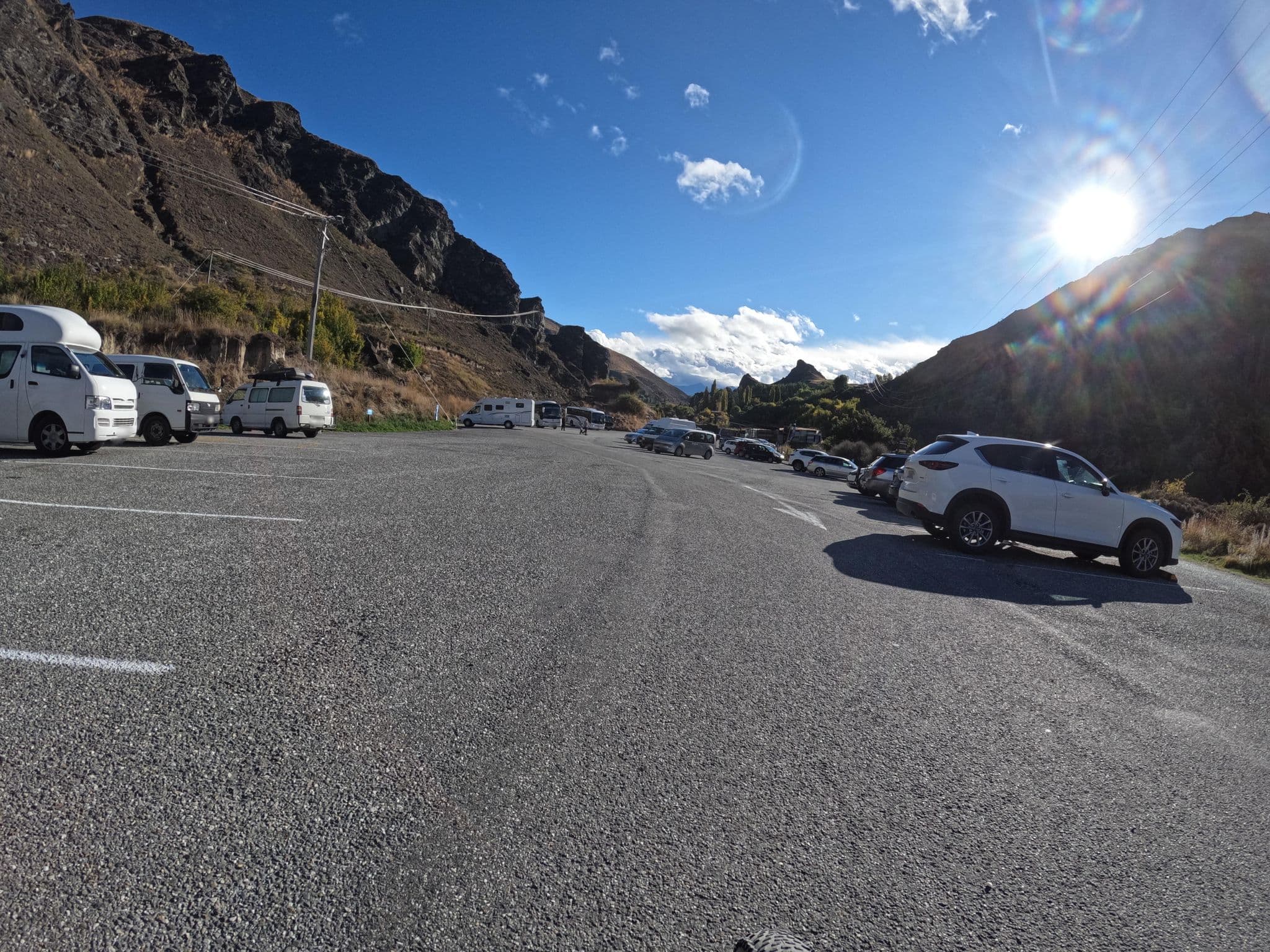 Street view near Kawarau Bridge Freedom Camping Area, Arrowtown — © skillsy (CC BY-SA · Mapillary)