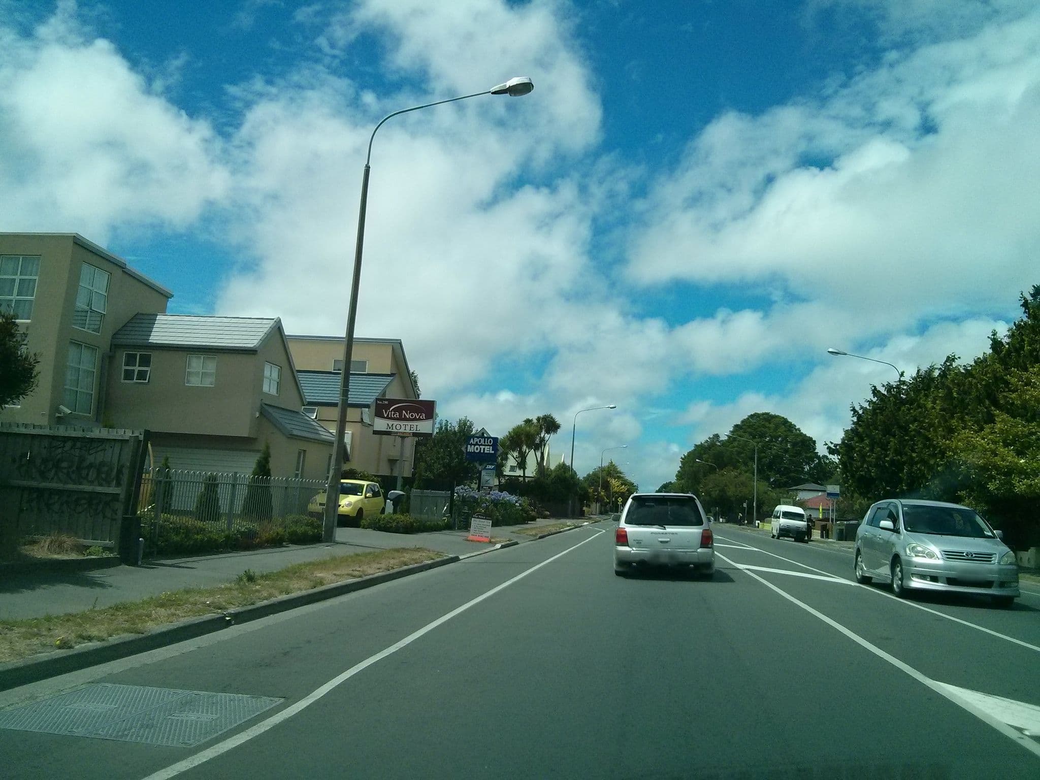 Street view near Vita Nova Motel, Riccarton — © hoodlum (CC BY-SA · Mapillary)