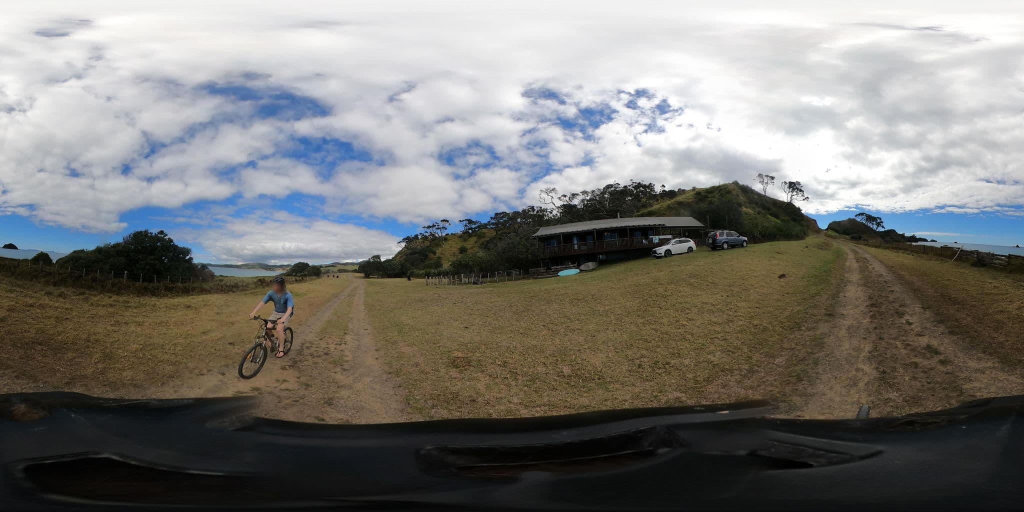 Street view near Mimiwhangata Lodge, Ngunguru — © bede (CC BY-SA · Mapillary)