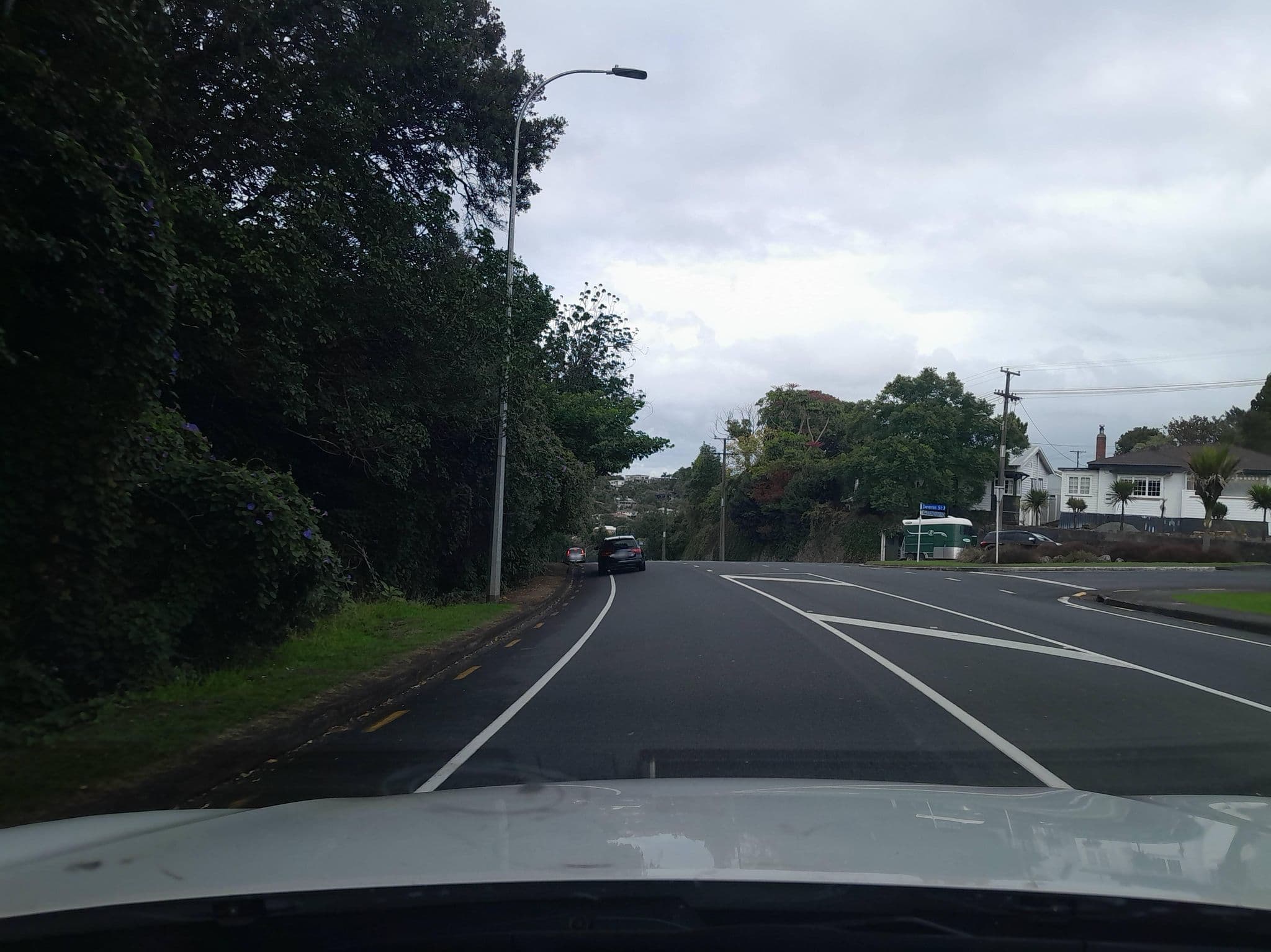 Street view near Pembrooke Motor Lodge, Whangarei — © marklt (CC BY-SA · Mapillary)
