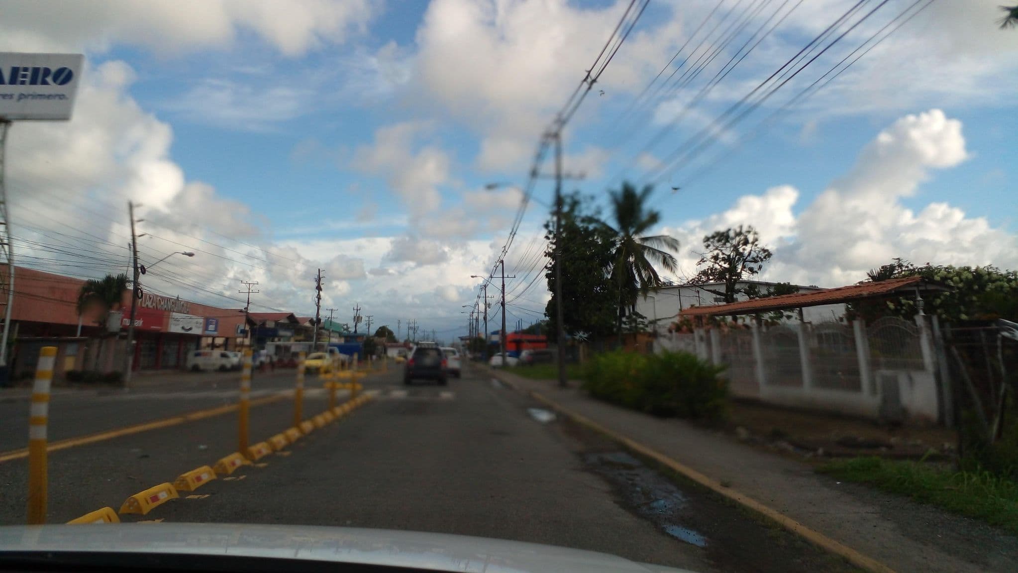 Street view near Hotel Plaza Changuinola, Changuinola — © uriel13 (CC BY-SA · Mapillary)