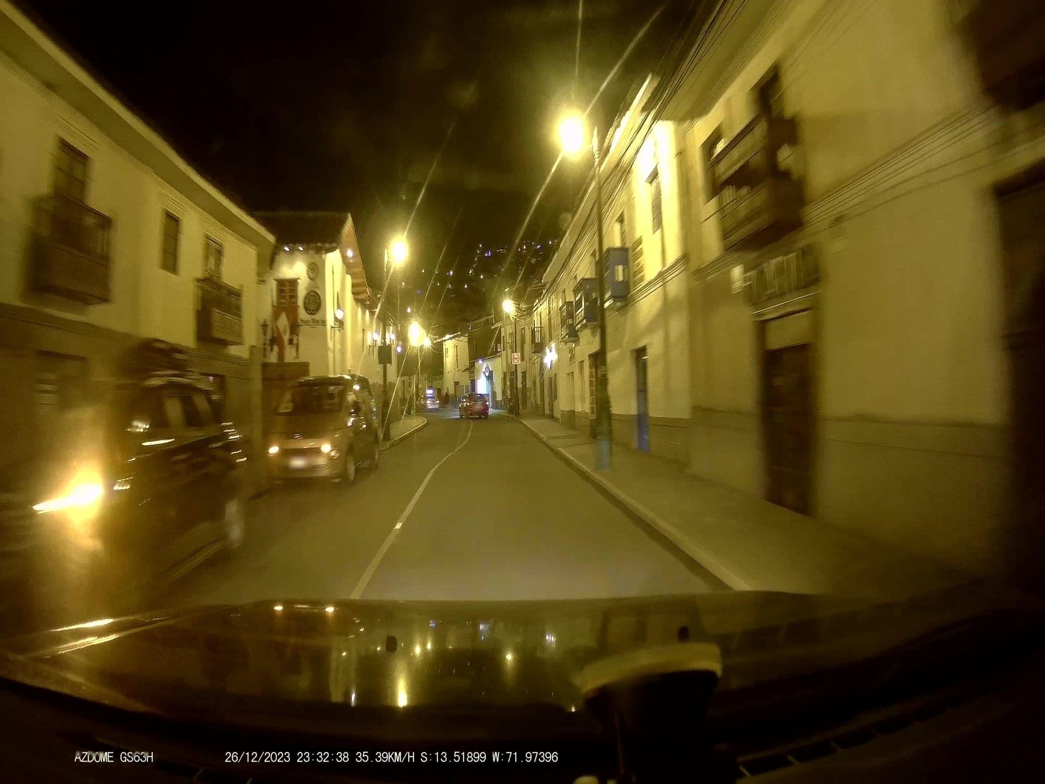Street view near Munay Wasi Inn, Wanchaq