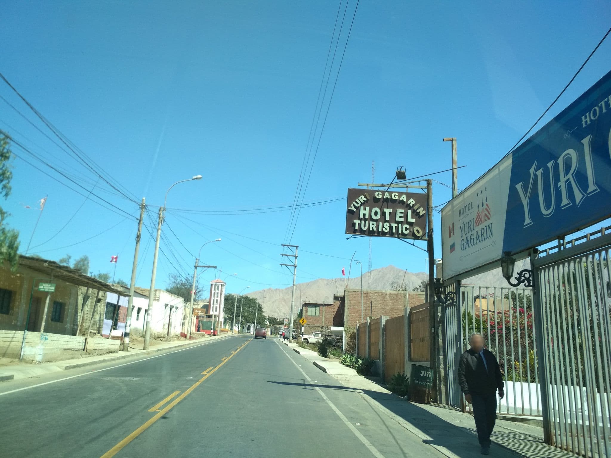 Street view near Hotel Yuri Gagarin, Nuevo Imperial — © johnarupire (CC BY-SA · Mapillary)