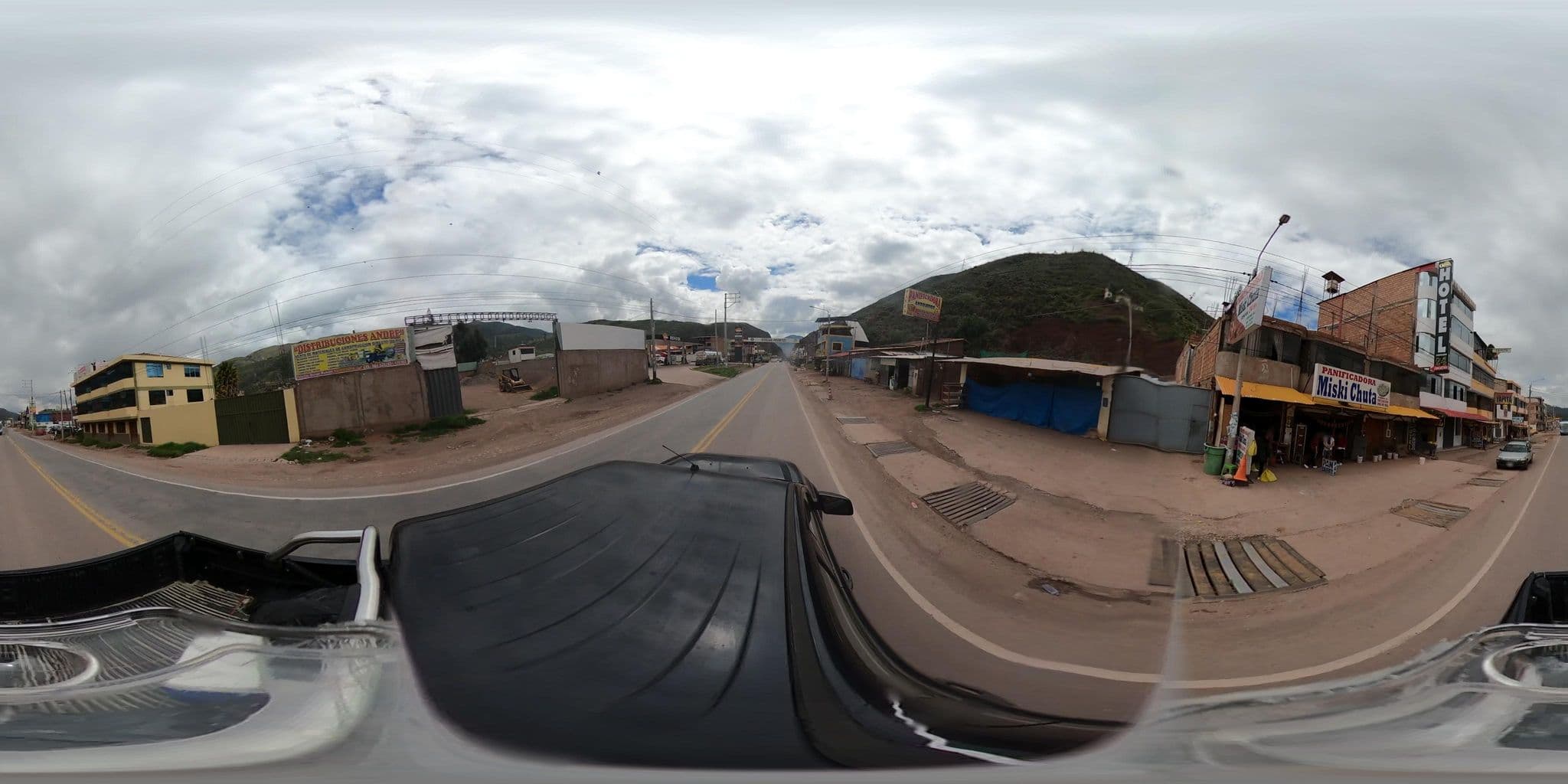 Street view near Hospedaje Villa Rica, Oropesa — © jaderbavaresco (CC BY-SA · Mapillary)