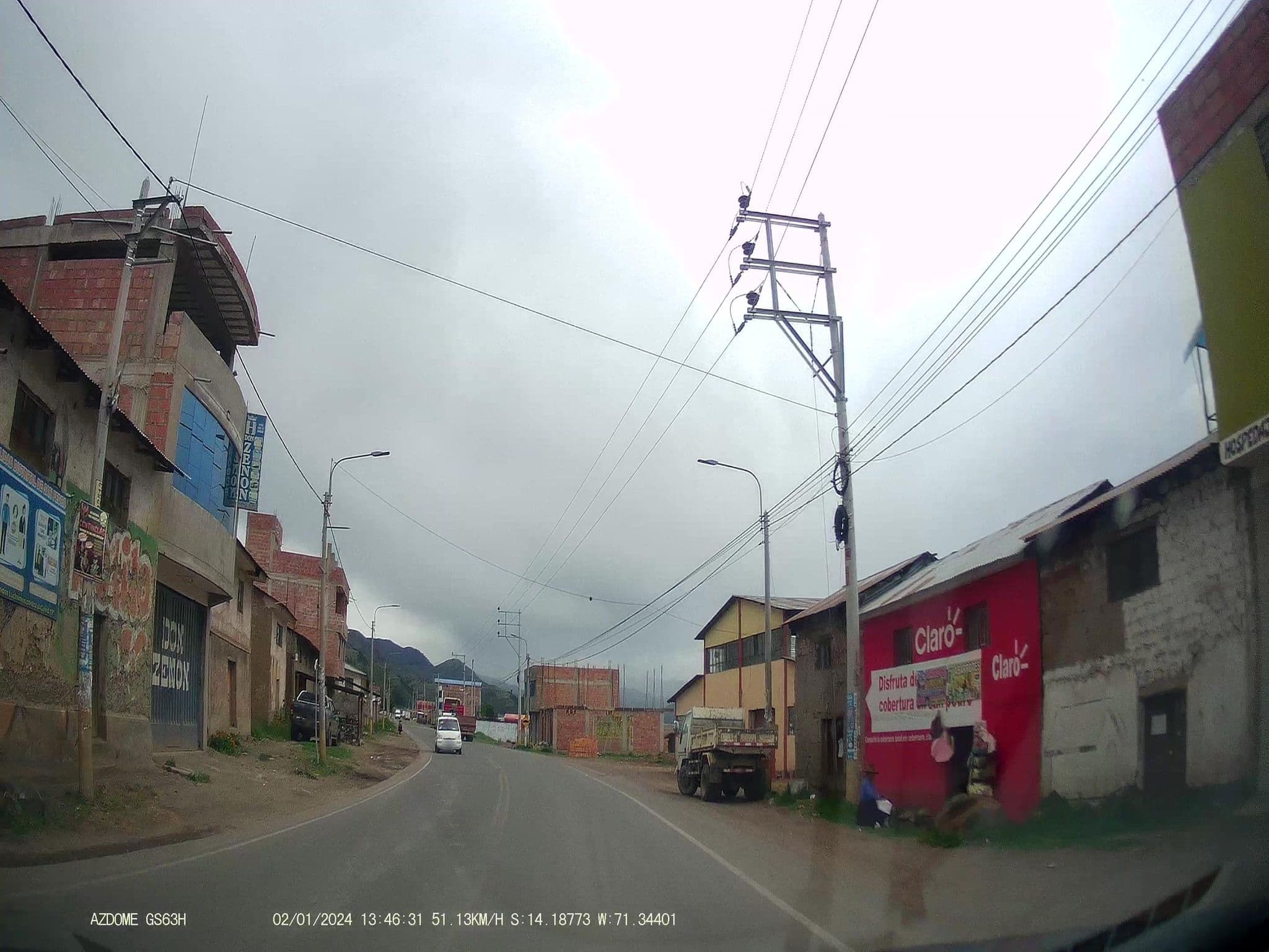 Street view near Hotel Raulito, Qquea — © jaderbavaresco (CC BY-SA · Mapillary)