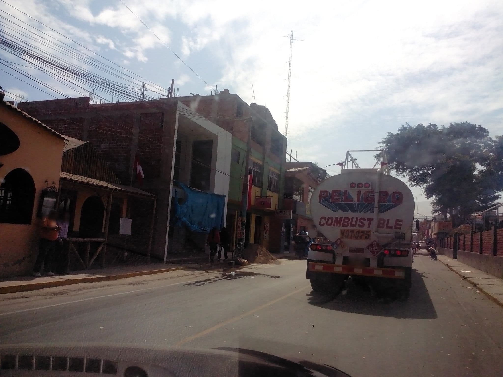 Street view near Hostal Real, Camaná — © derfred (CC BY-SA · Mapillary)
