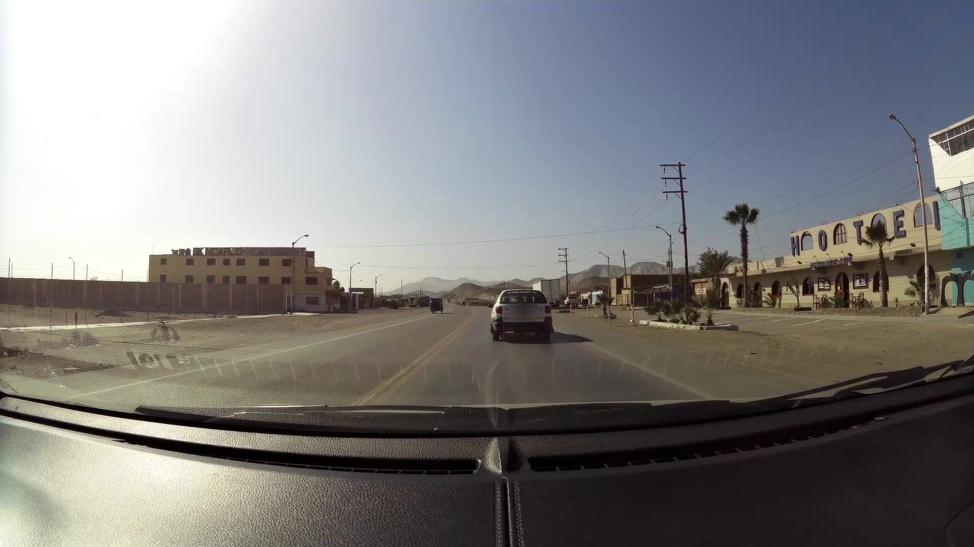 Street view near Hotel Restaurant La Siesta, Huarmey — © kaartcam (CC BY-SA · Mapillary)