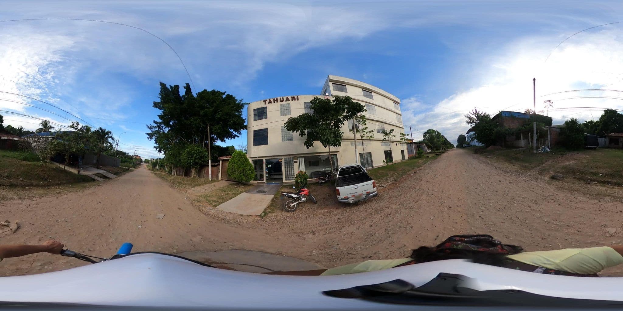 Street view near Tahuari, Pucallpa — © johnarupire (CC BY-SA · Mapillary)