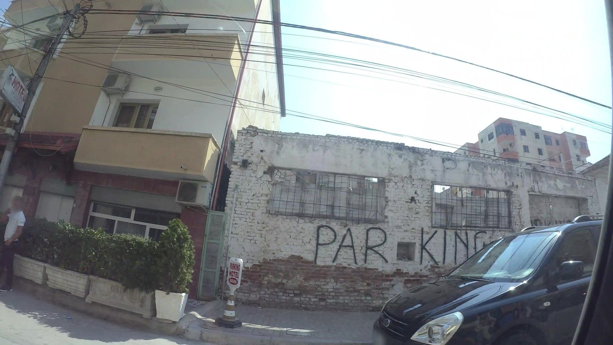 Street view near Hotel Dardania, Durrës — © kaart_3 (CC BY-SA · Mapillary)