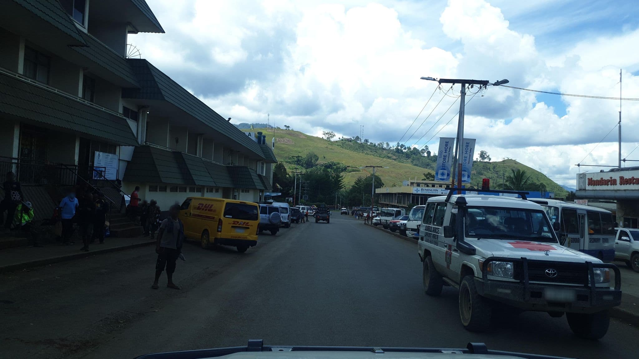 Street view near Bird of Paradise Hotel, Goroka — © jthnz (CC BY-SA · Mapillary)