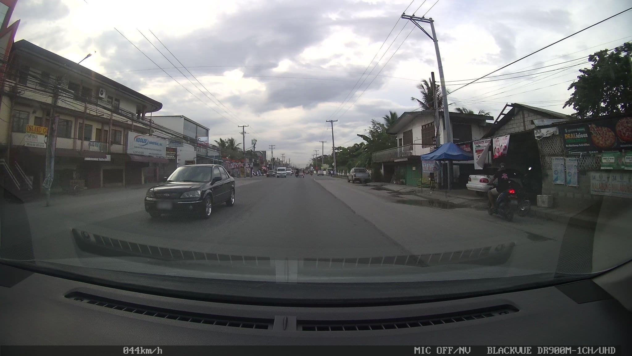 Street view near MDLD Hotel, Del Pilar — © kaart_2 (CC BY-SA · Mapillary)