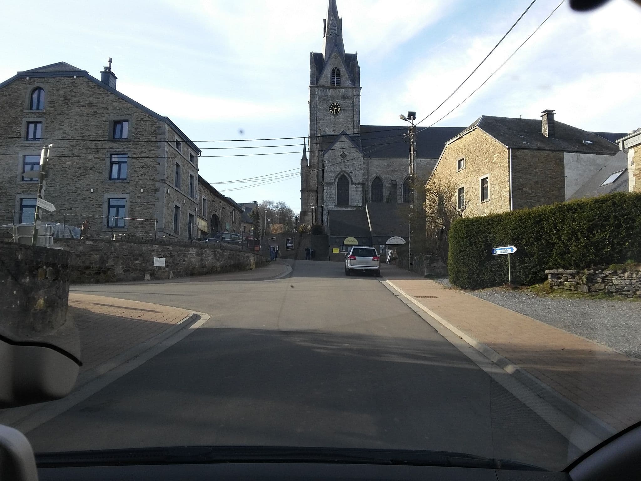 Street view near Carpe Diem, Daverdisse — © foxandpotatoes (CC BY-SA · Mapillary)