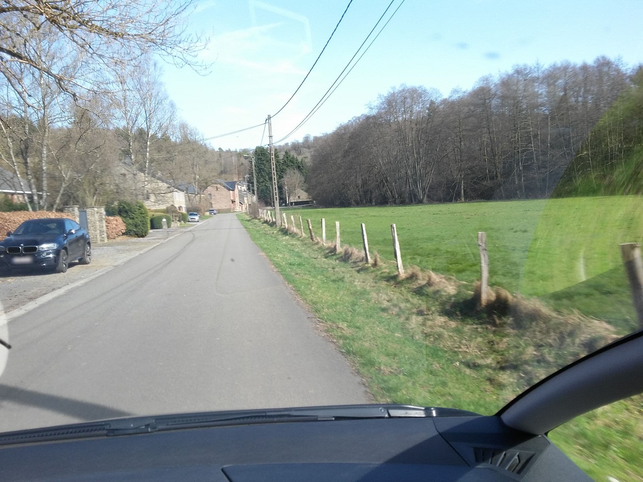 Street view near Le Clos des Hêtres, Daverdisse — © foxandpotatoes (CC BY-SA · Mapillary)