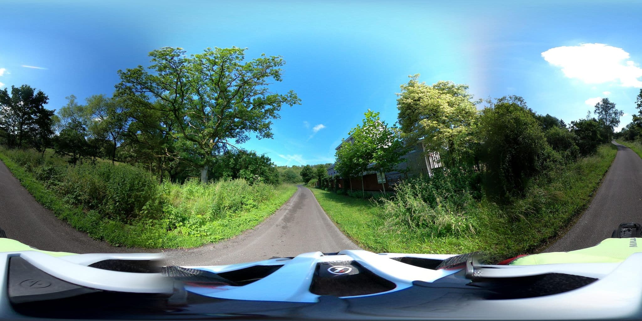 Street view near Halte des Voyageurs, Houyet — © Mizuna (CC BY-SA · Mapillary)