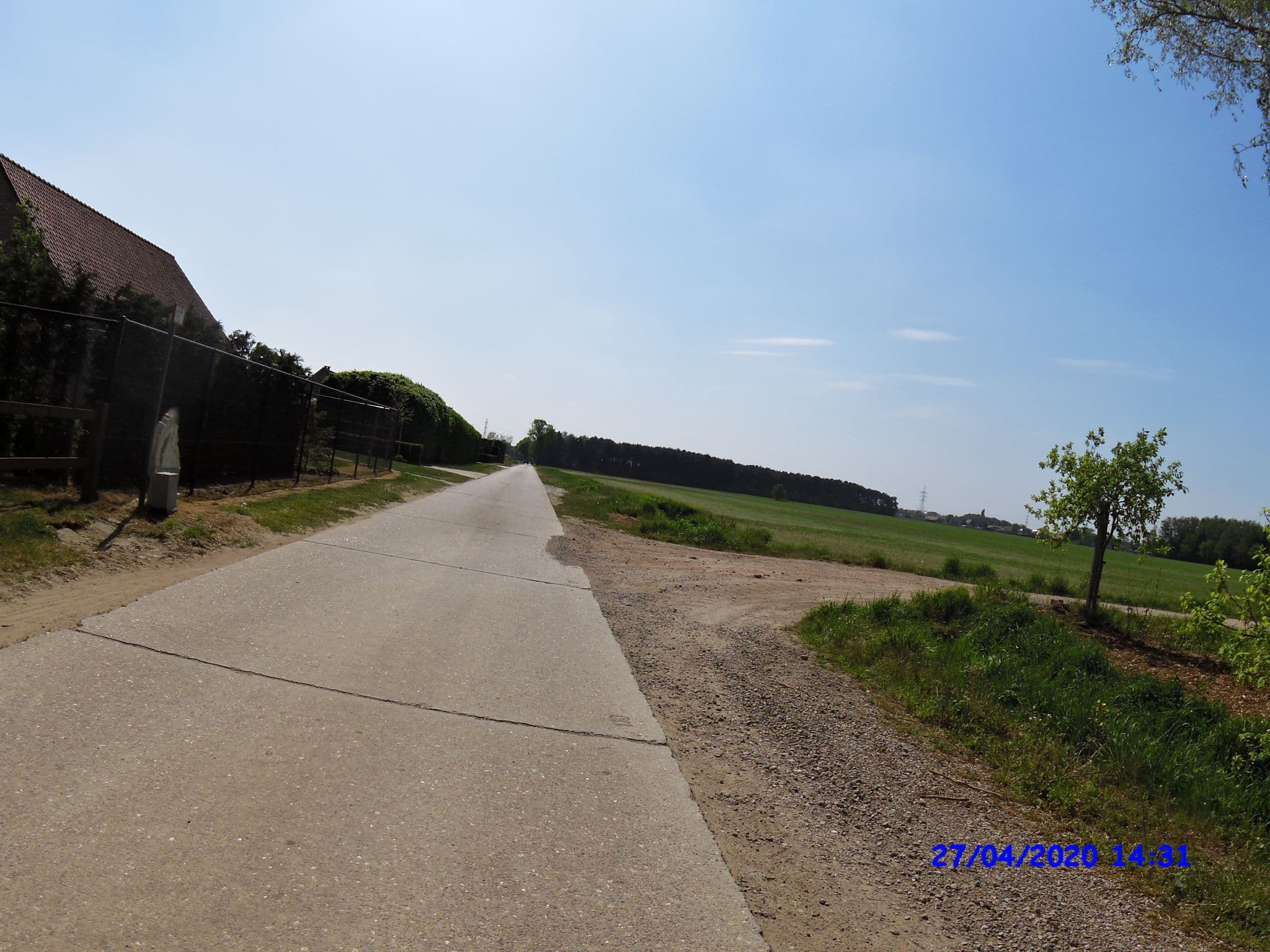 Street view near Slaapboerke, Tielen — © thierry1030 (CC BY-SA · Mapillary)