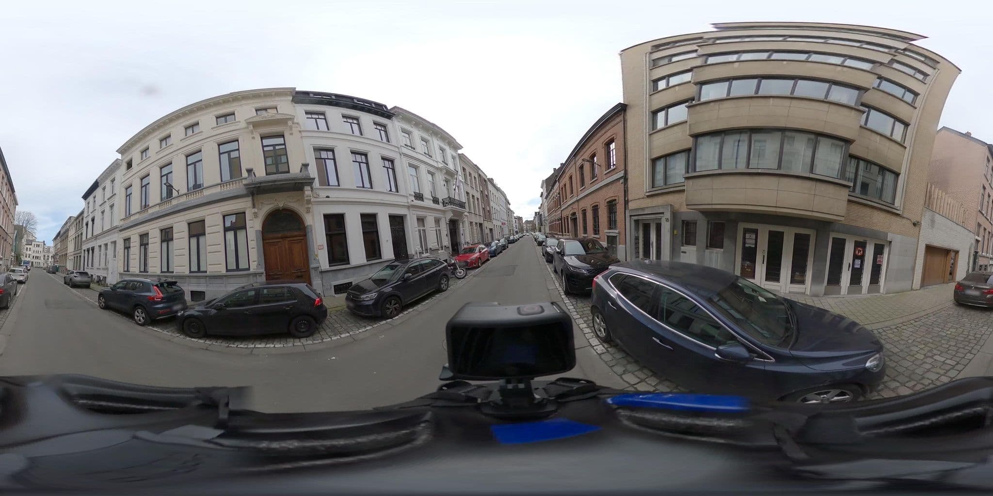 Street view near Bed, bad en brood, Antwerp — © konink360 (CC BY-SA · Mapillary)