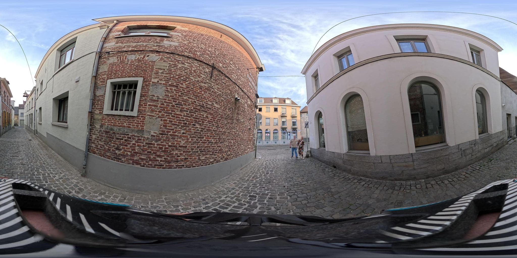 Street view near Hôtel Alcantara, Tournai — © rmic (CC BY-SA · Mapillary)
