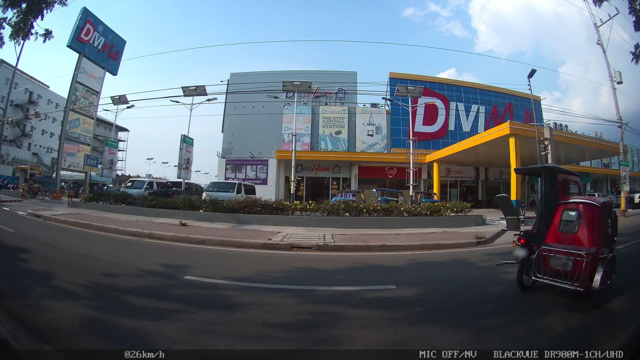 Street view near Yes Hotel, Dasmariñas — © kaart_4 (CC BY-SA · Mapillary)