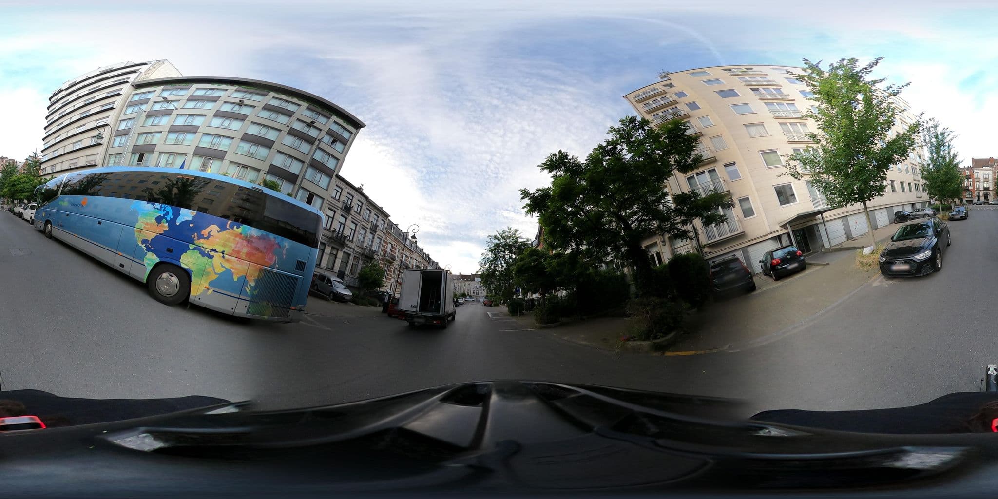 Street view near Catalonia Brussels, Saint-Gilles — © RaphaelPasLoin (CC BY-SA · Mapillary)
