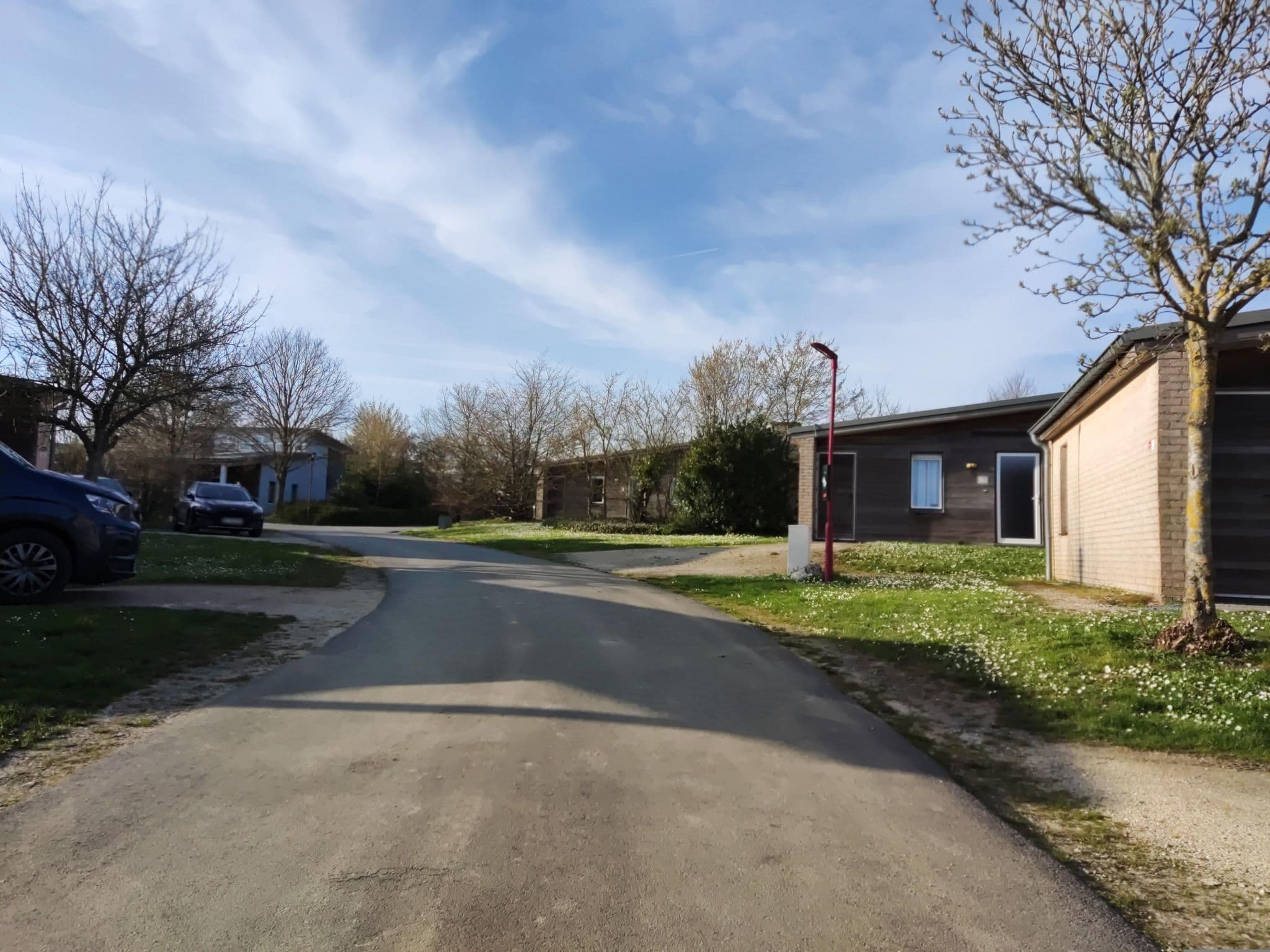 Street view near Landal Village l'Eau d'Heure, Cerfontaine — © t_hartung (CC BY-SA · Mapillary)
