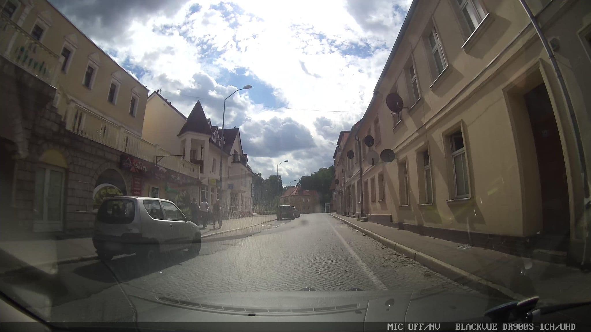 Street view near Hotel Chrobry, Sulęcin — © grobin (CC BY-SA · Mapillary)