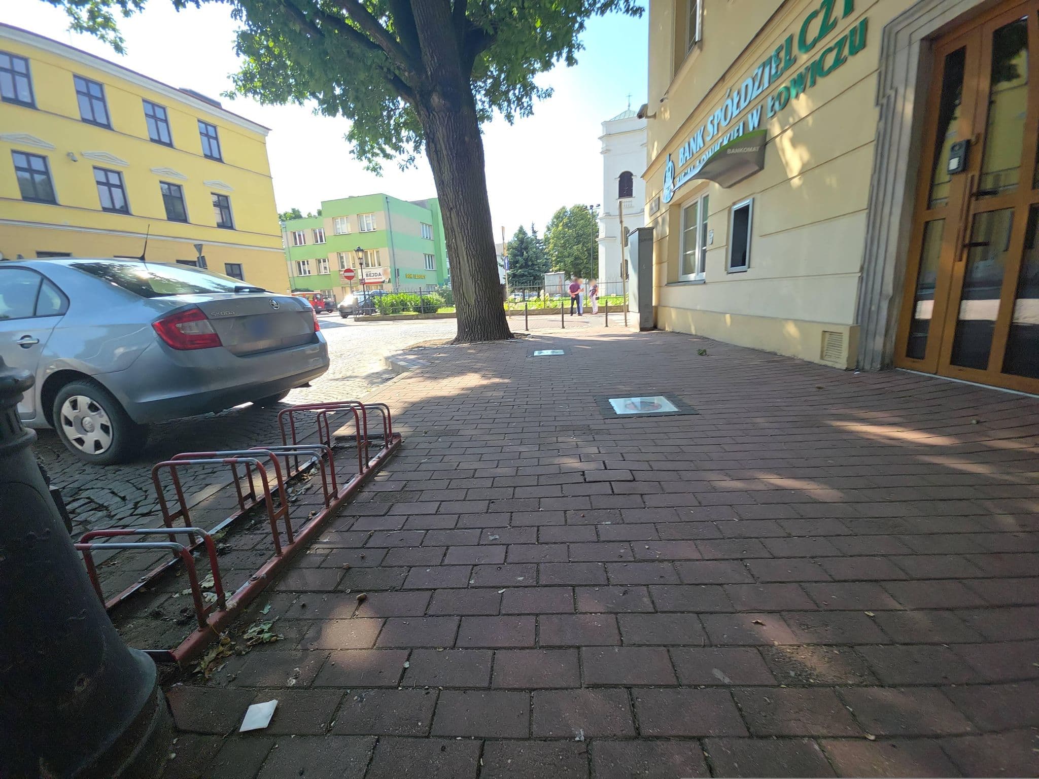 Street view near Dom Wycieczkowy, Łowicz — © and987 (CC BY-SA · Mapillary)