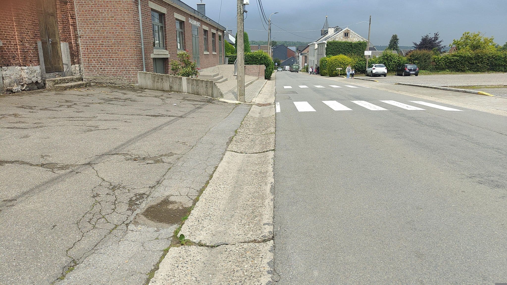 Street view near Patro, Hombourg — © jeroenrozema74 (CC BY-SA · Mapillary)