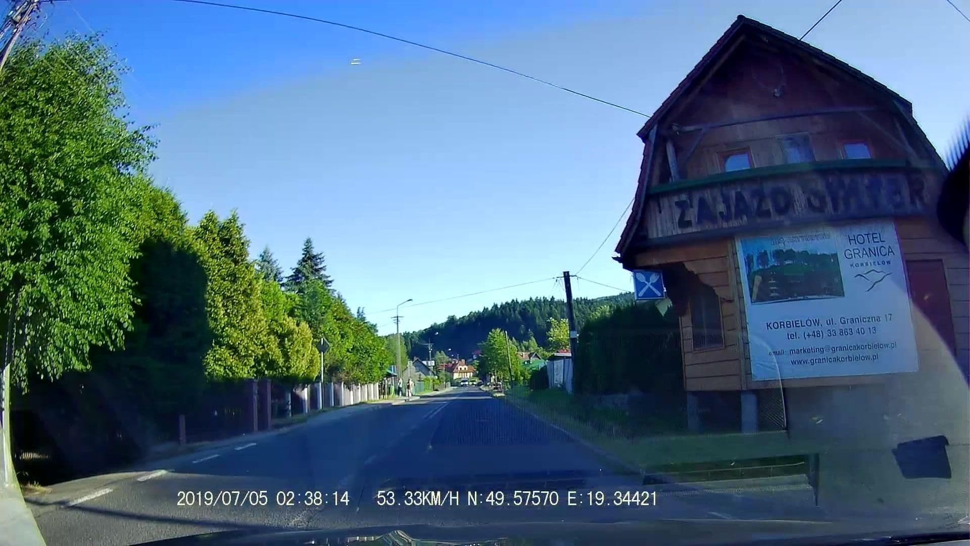 Street view near Zajazd Smrek, Korbielów — © maxim752 (CC BY-SA · Mapillary)