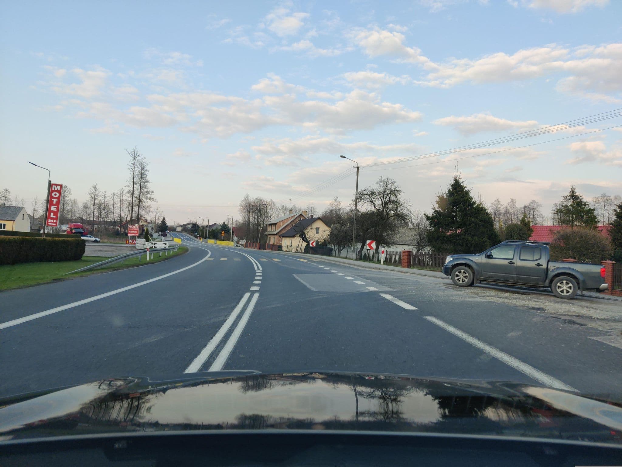 Street view near Motel Łasuch, Osjaków — © kietlak (CC BY-SA · Mapillary)