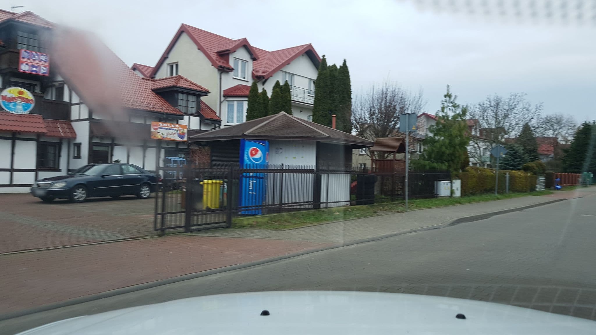 Street view near Marinero, Grzybowo