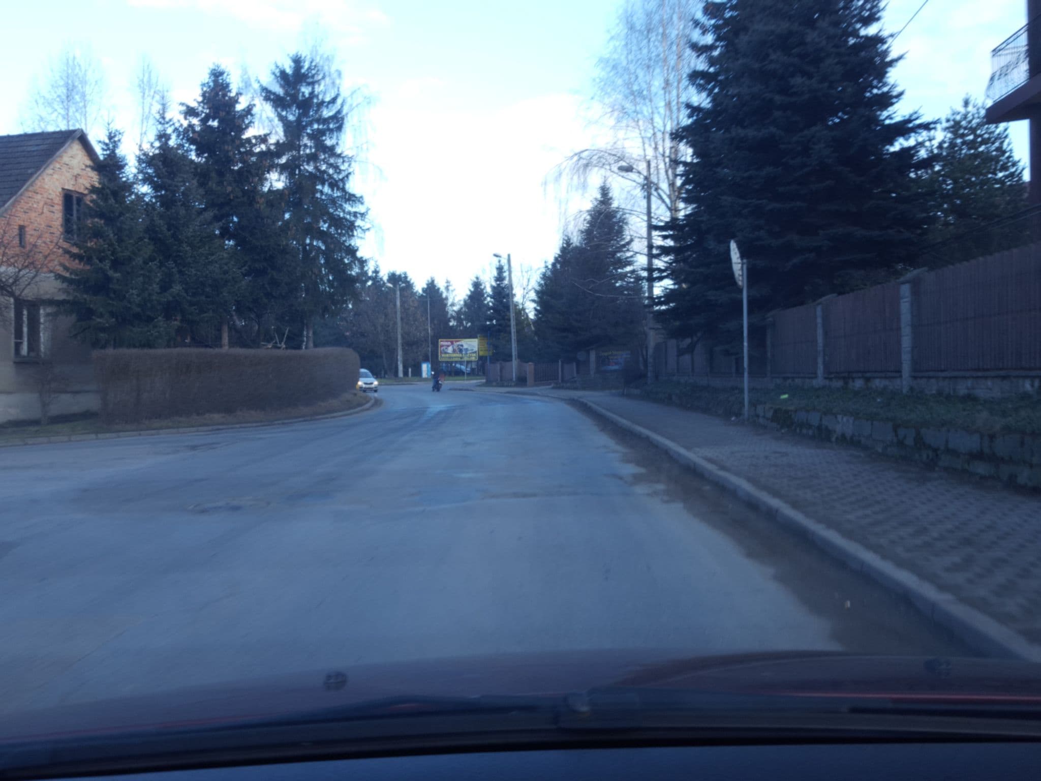 Street view near Rypsówka, Nawojowa — © smiglowiecx (CC BY-SA · Mapillary)