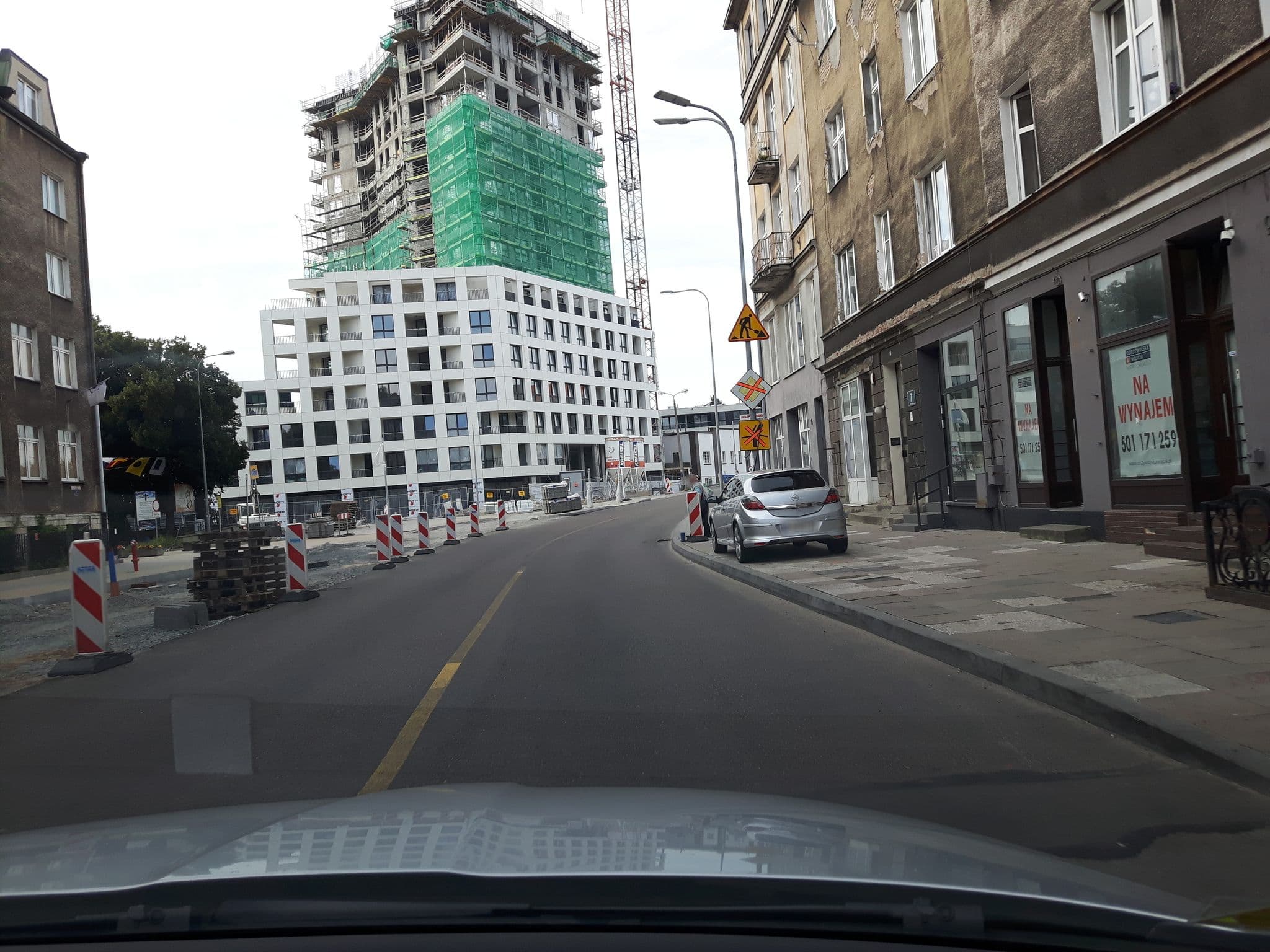 Street view near Blues Rooms, Gdynia — © andpol_2288 (CC BY-SA · Mapillary)