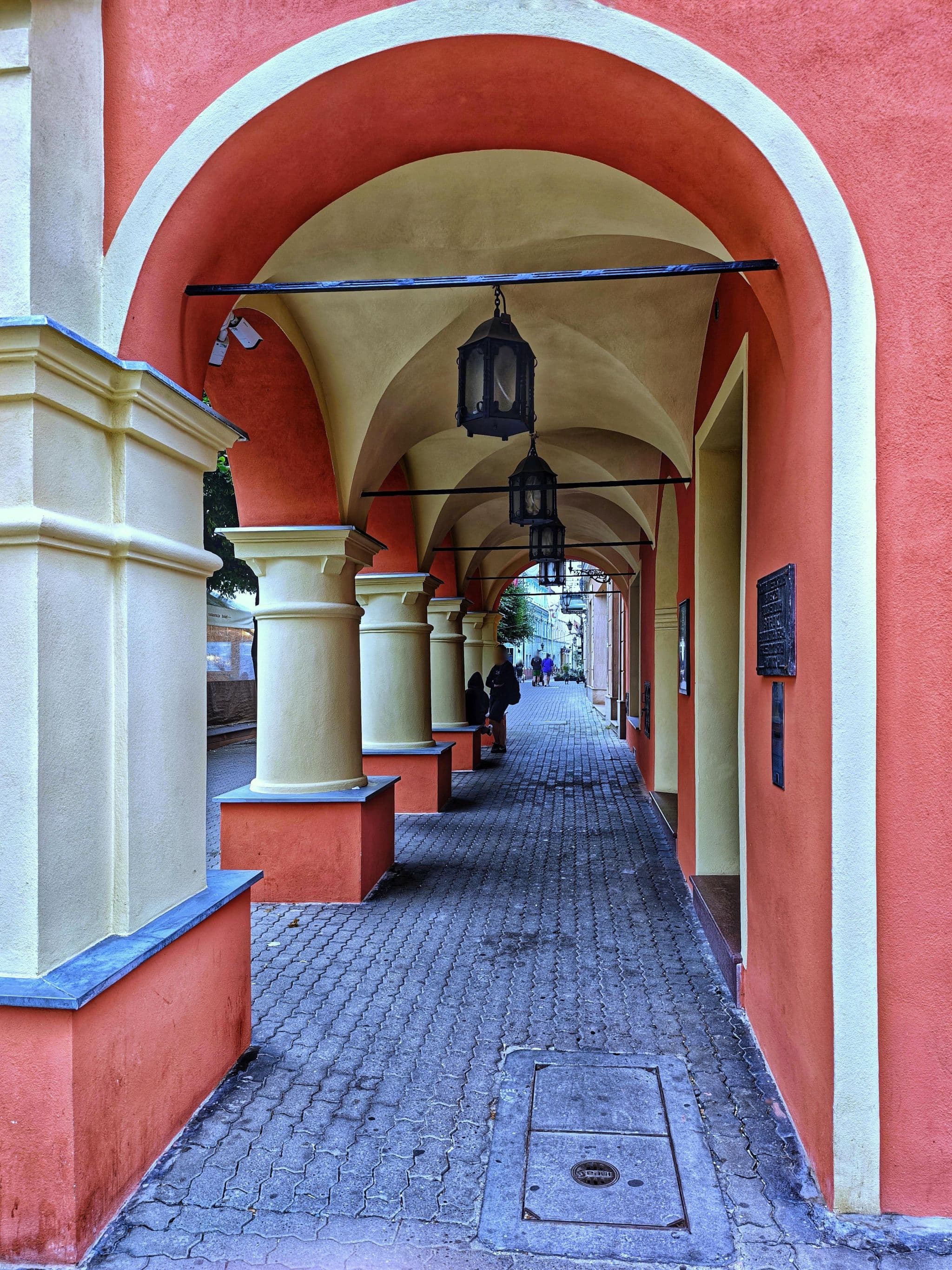 Street view near Hotel Wieniawa, Leszno — © km2bp (CC BY-SA · Mapillary)
