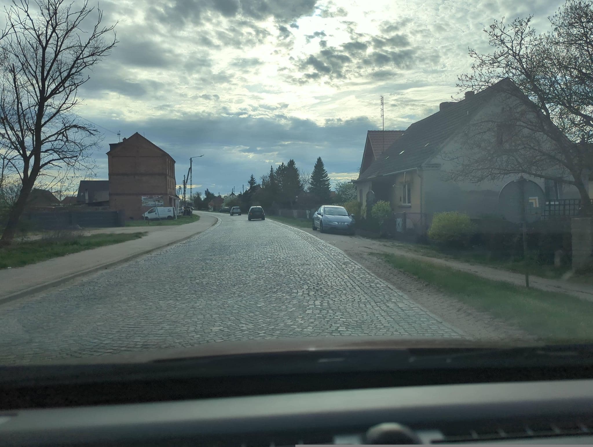 Street view near Pokoje gościnne „Przy Lesie", Milicz — © ashokaking (CC BY-SA · Mapillary)