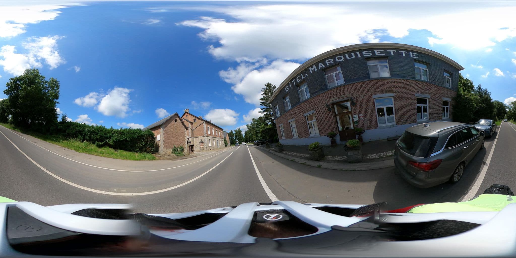Street view near La Marquisette, Houyet — © Mizuna (CC BY-SA · Mapillary)