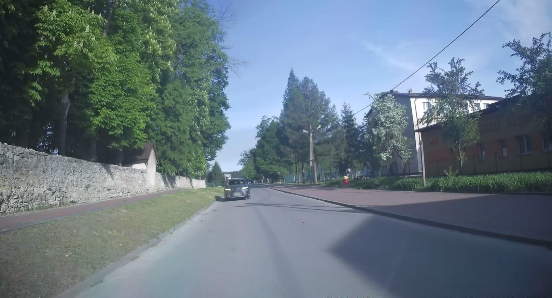 Street view near Szkolne Schronisko Młodzieżowe w Józefowie, Susiec — © edc22 (CC BY-SA · Mapillary)