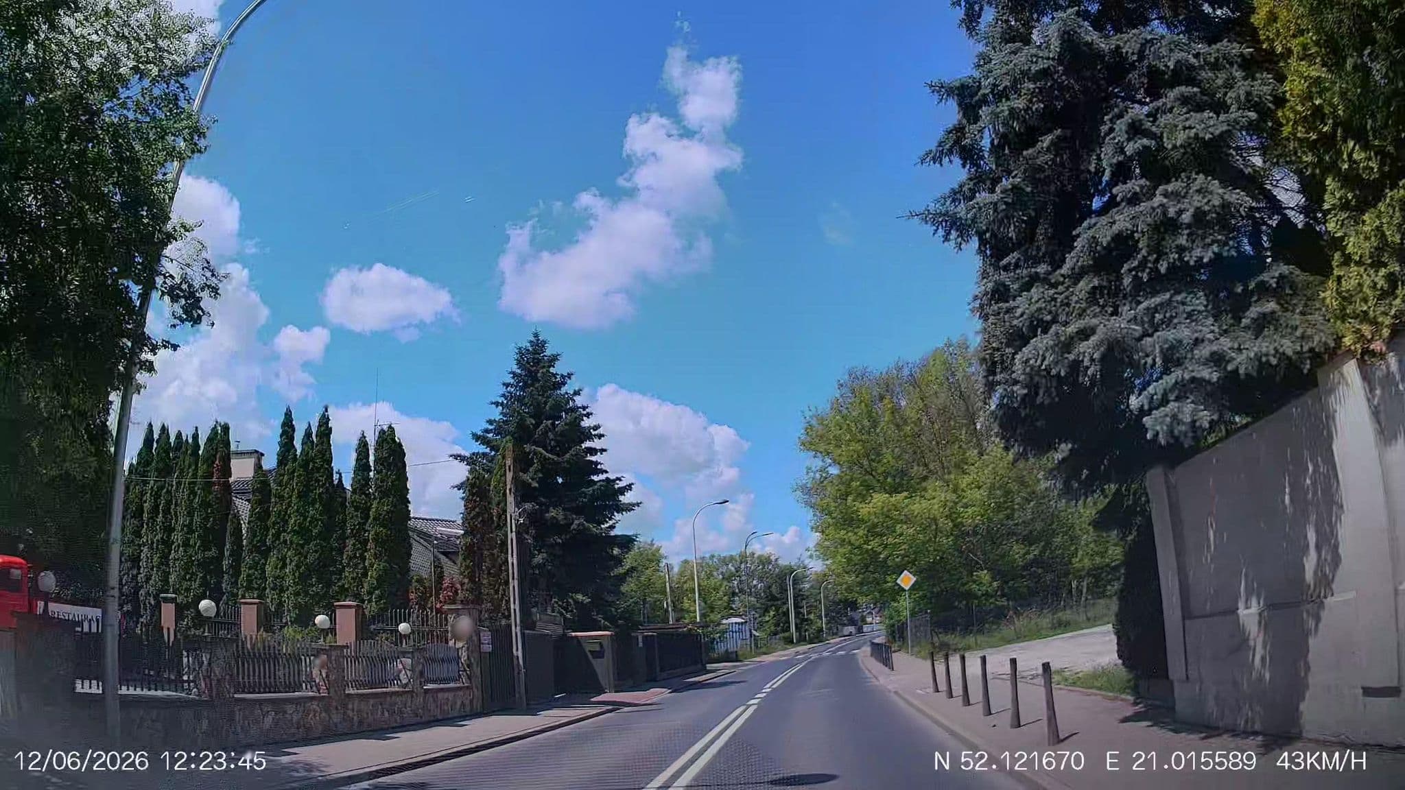 Street view near American House, Mysiadło — © Driven2574 (CC BY-SA · Mapillary)