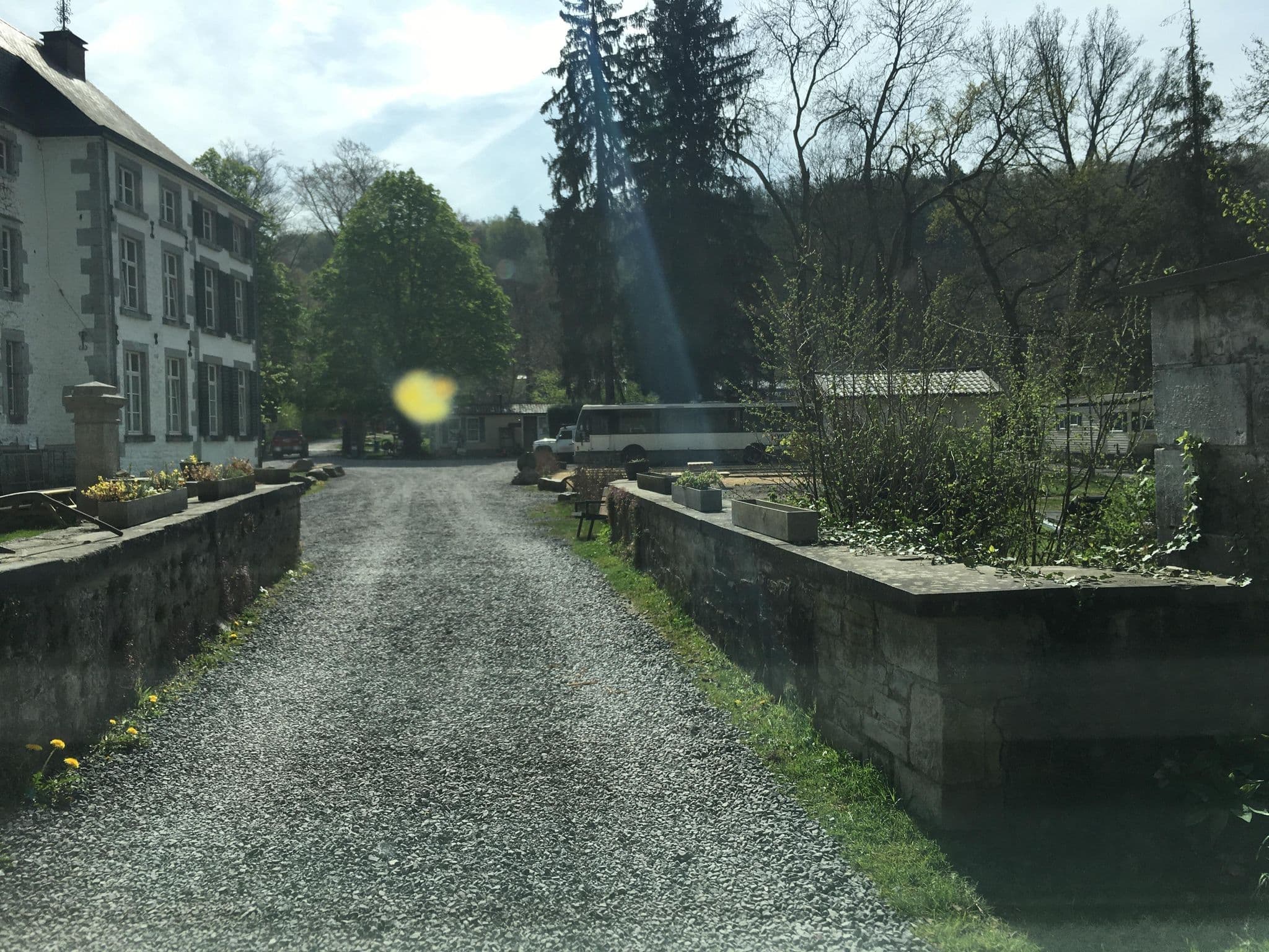 Street view near Domaine Château de Dieupart, Aywaille — © raymond (CC BY-SA · Mapillary)