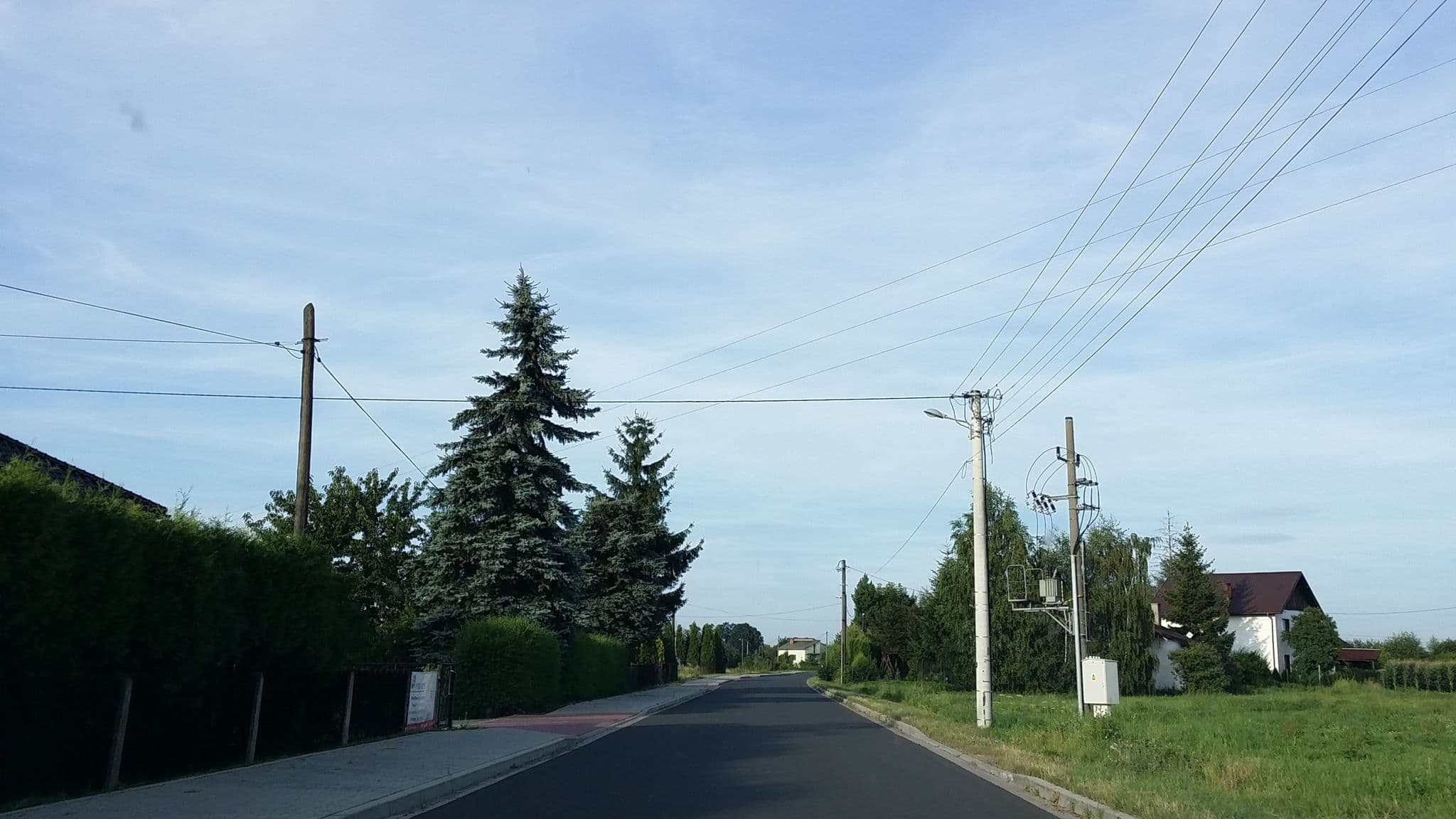 Street view near IzaBell by Housine, Zator — © czadzik (CC BY-SA · Mapillary)