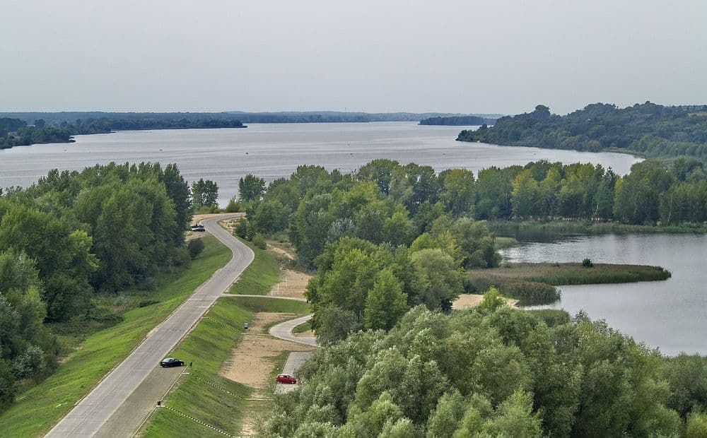 Street view near Hotel Tumski ***, Płock — © ahojmedia (CC BY-SA · Mapillary)