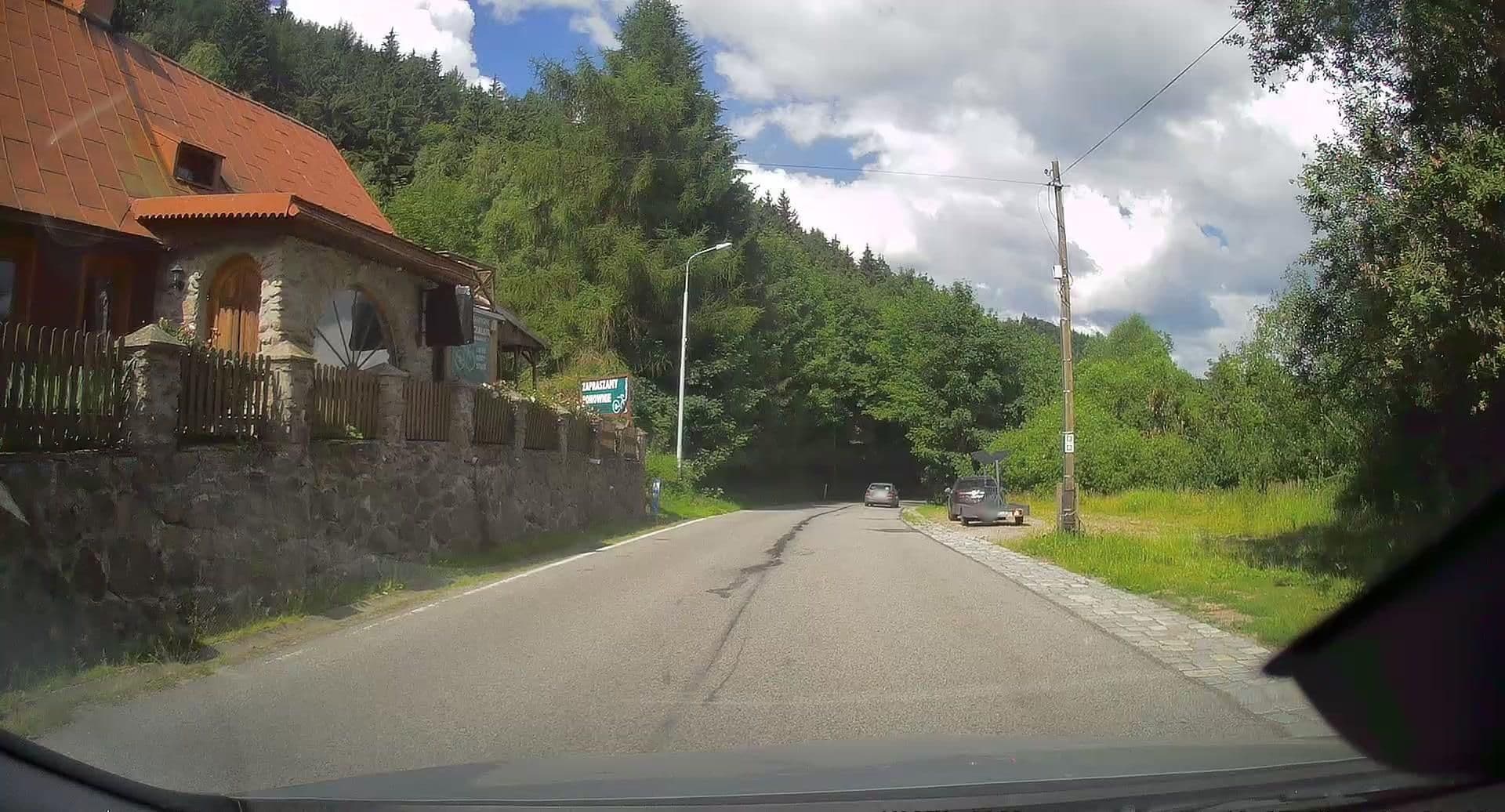 Street view near Chata pod Lasem, Walim — © edc22 (CC BY-SA · Mapillary)
